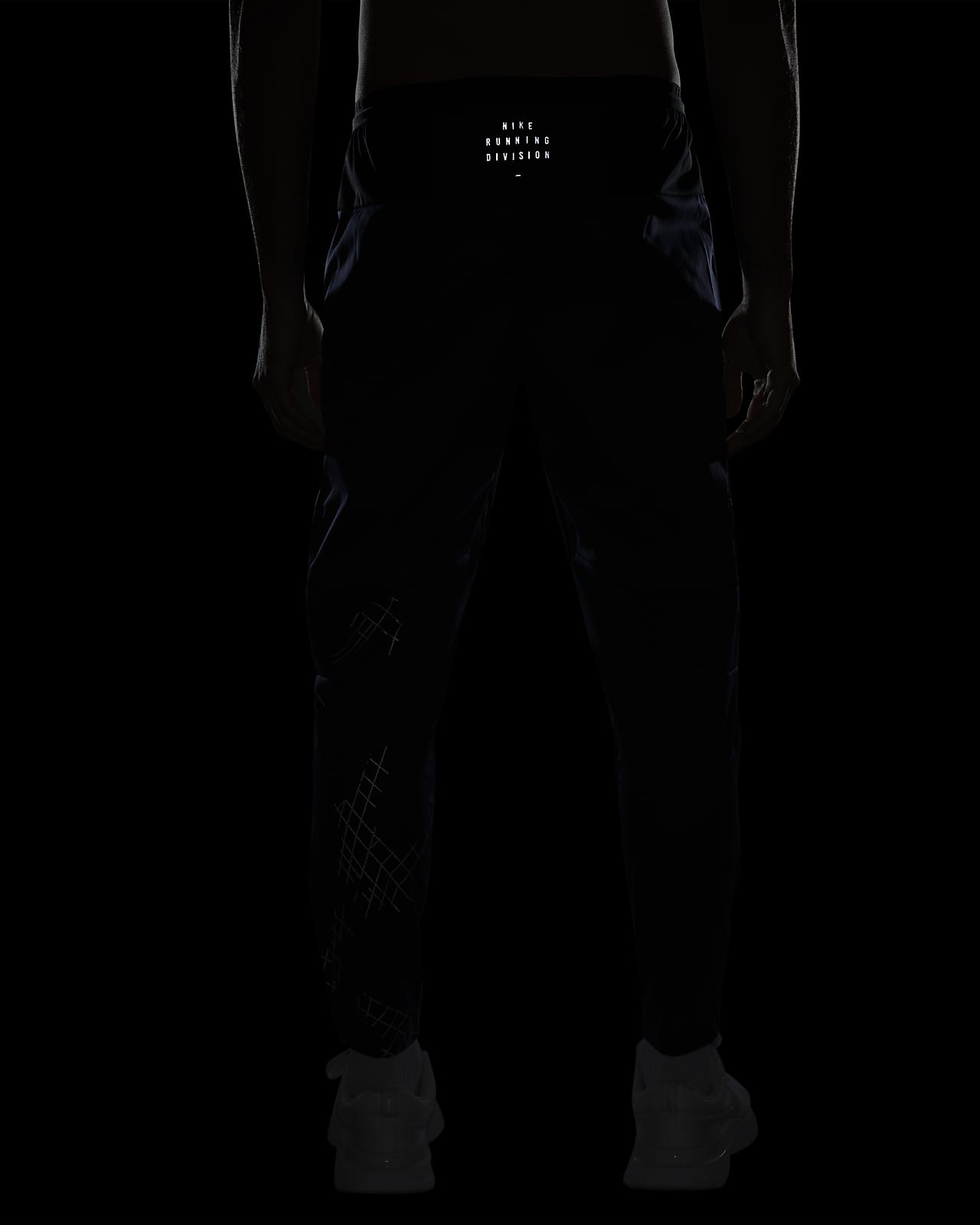Nike StormFIT Run Division Phenom Elite Men's Running Trousers. Nike BG