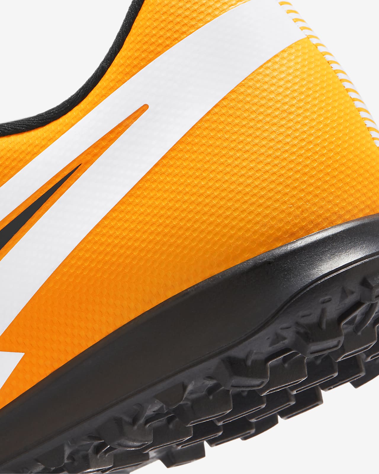 mercurial vapor 13 club tf