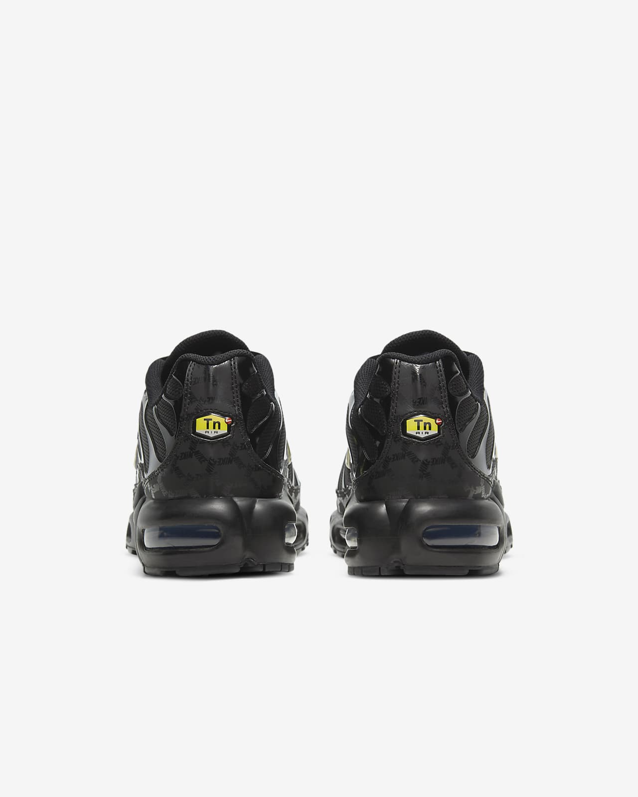 air max plus preto com dourado