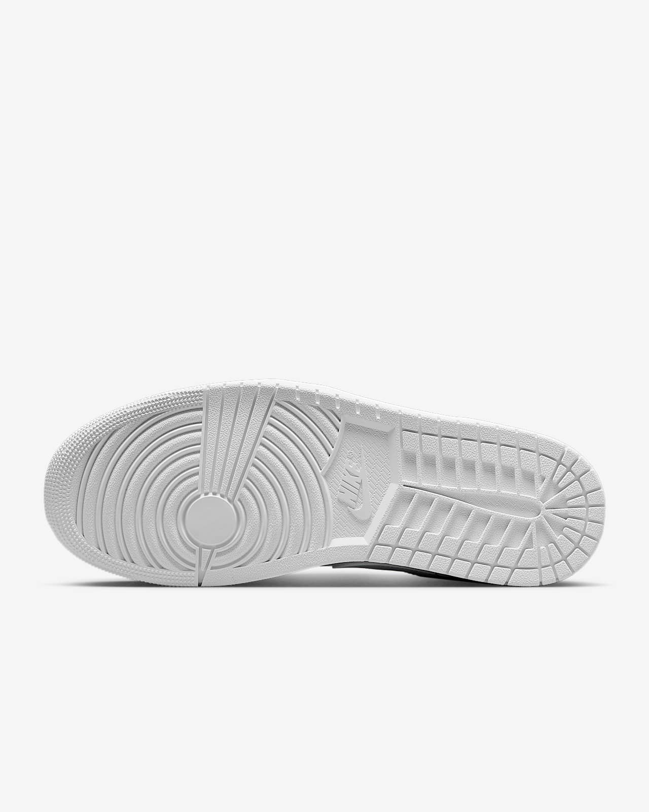 Air Jordan 1 Low Men's Shoes. Nike JP