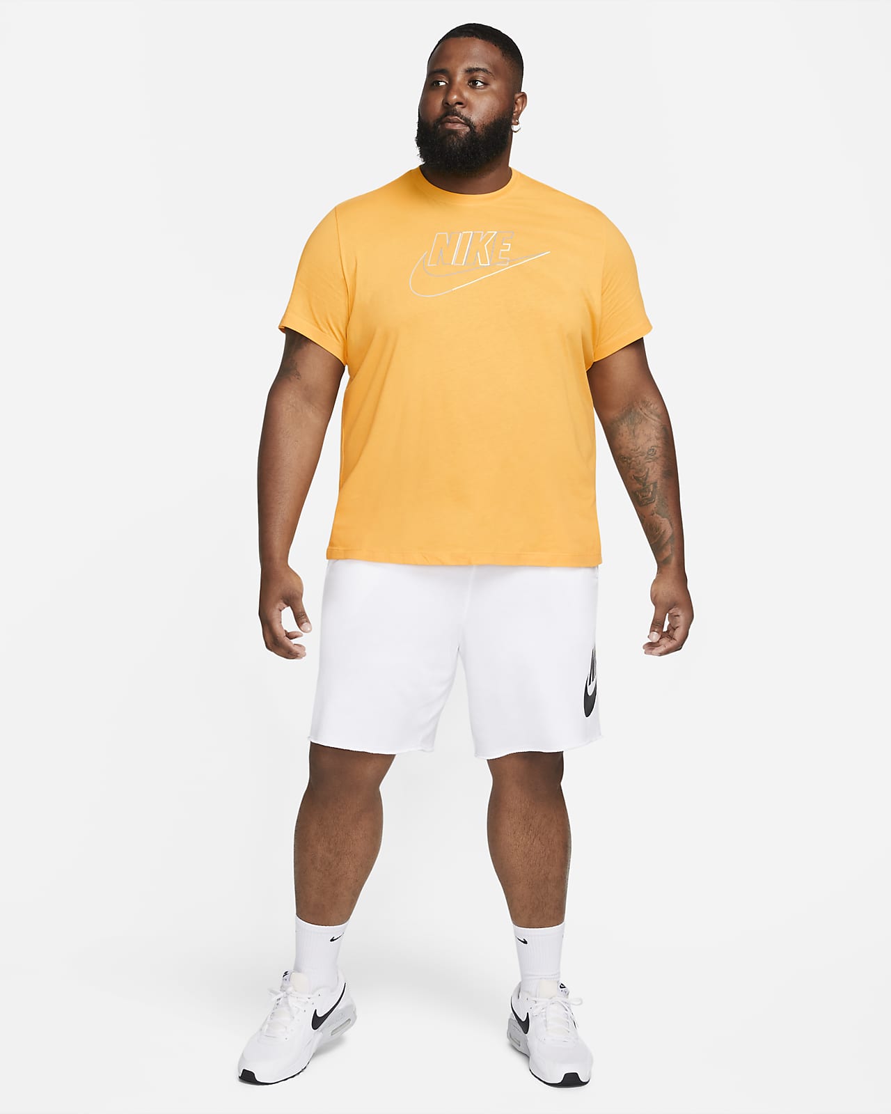 Nike Sportswear Men's T-Shirt. 