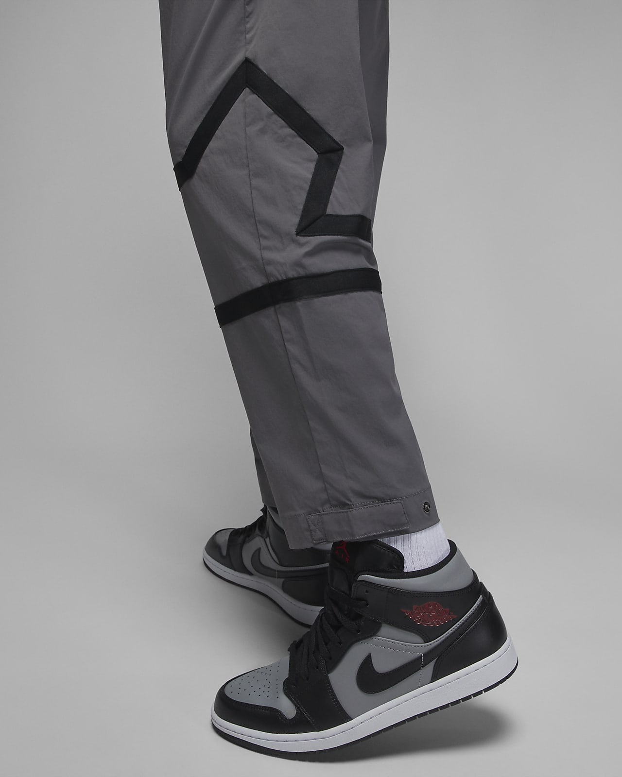 Paris Saint-Germain Men's Woven Trousers. Nike UK