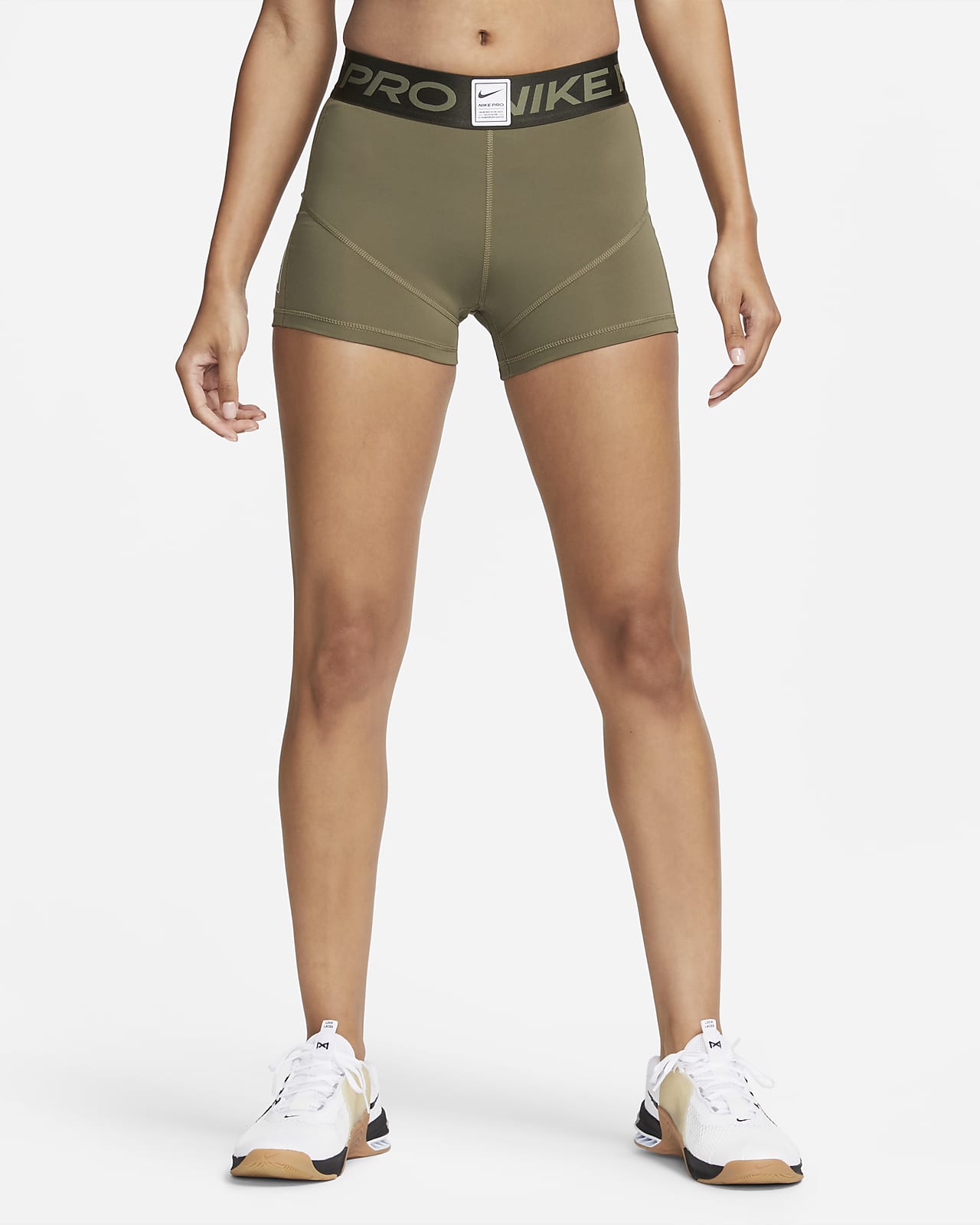 Nike Pro-shorts med mellemhøj talje (8 cm) og grafik til kvinder