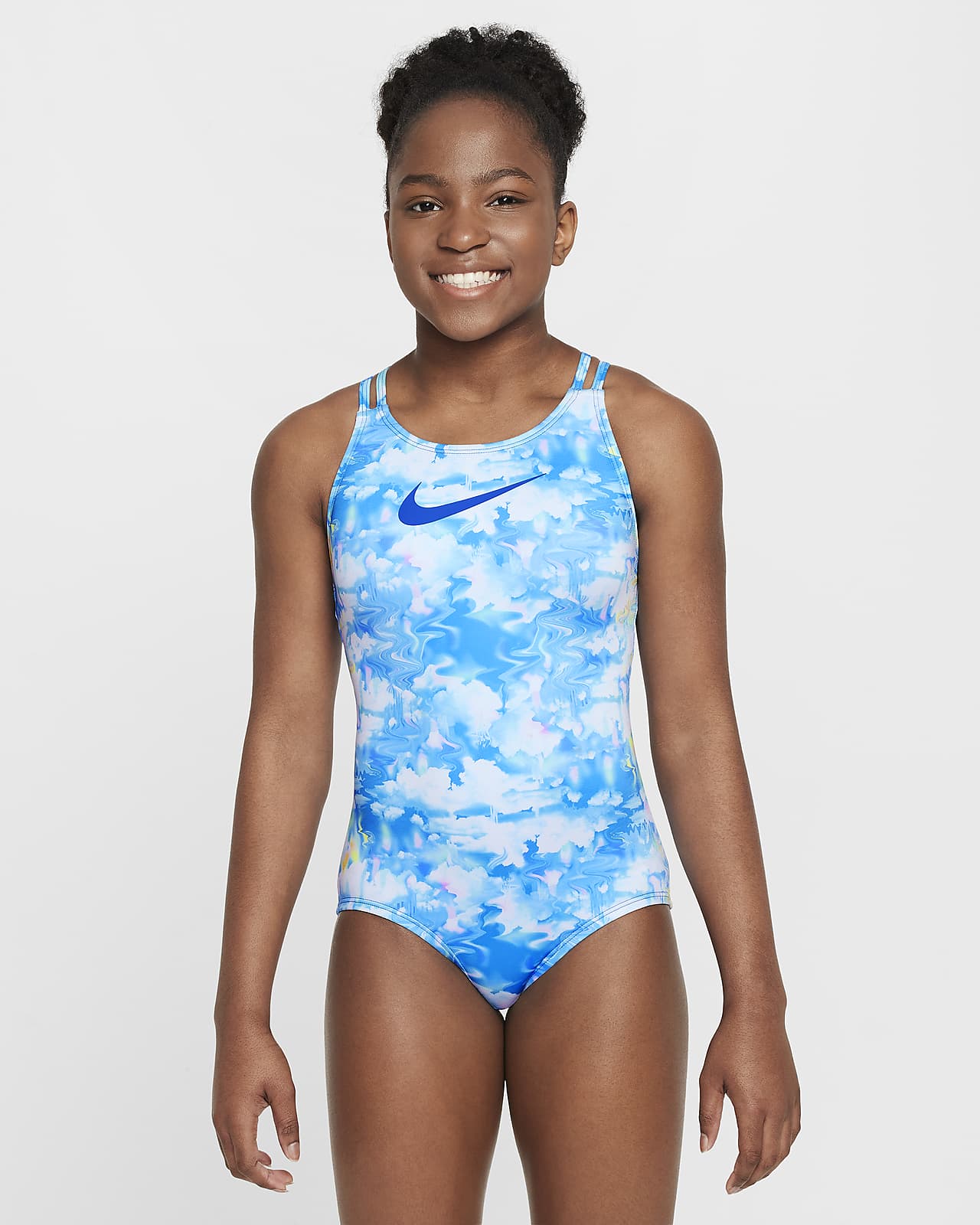 Jednoczęściowy kostium kąpielowy z ramiączkami skrzyżowanymi na plecach dla dużych dzieci (dziewcząt) Nike Swim Dream Clouds