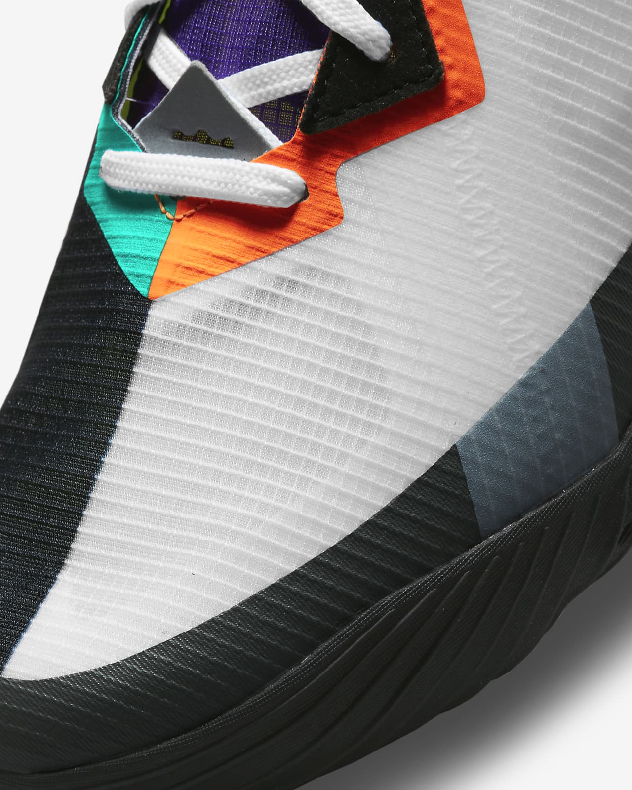 LeBron 18 Low Basketball Shoe. Nike.com