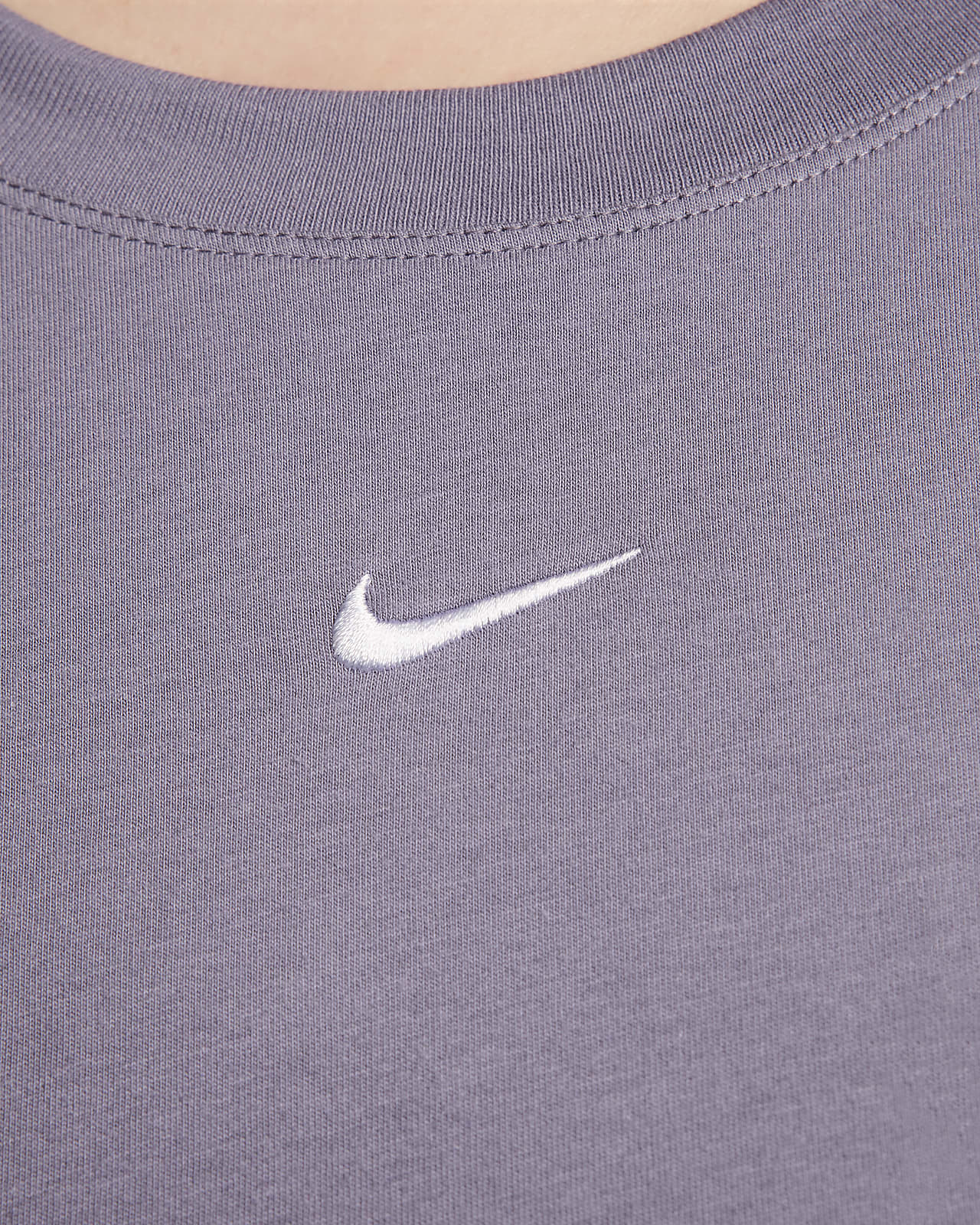 Nike Women's Sportswear Essential Logo T-Shirt, Plus Size 1X, Olive/White