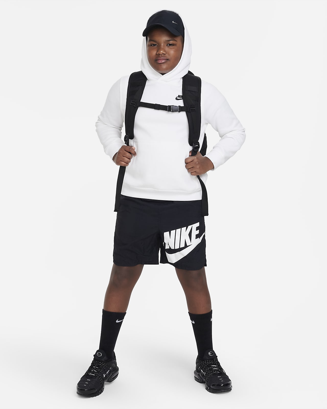 Nike Sportswear Club Fleece Big Kids\' (Boys\') Pullover Hoodie (Extended  Size).