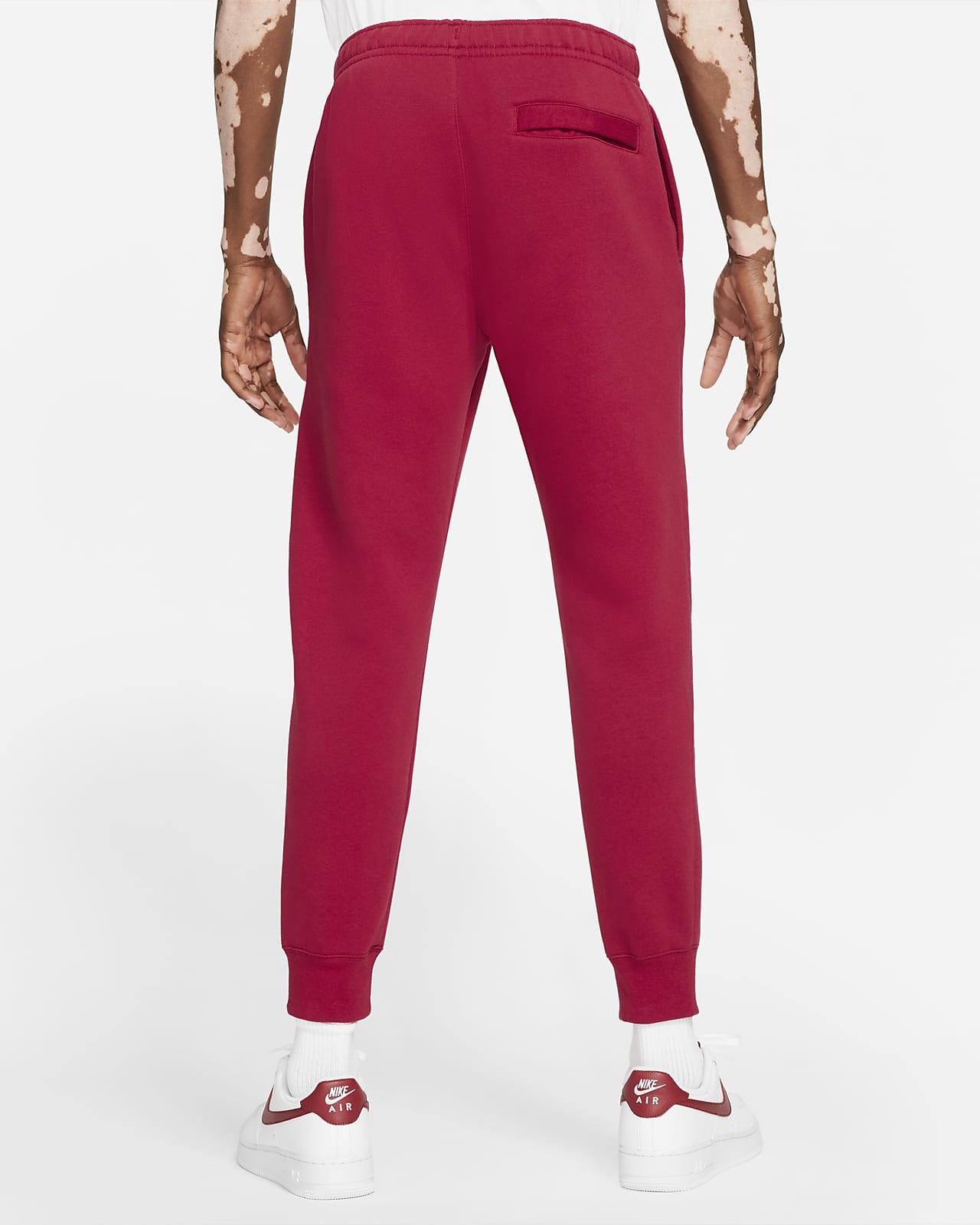 nike club fleece joggers red