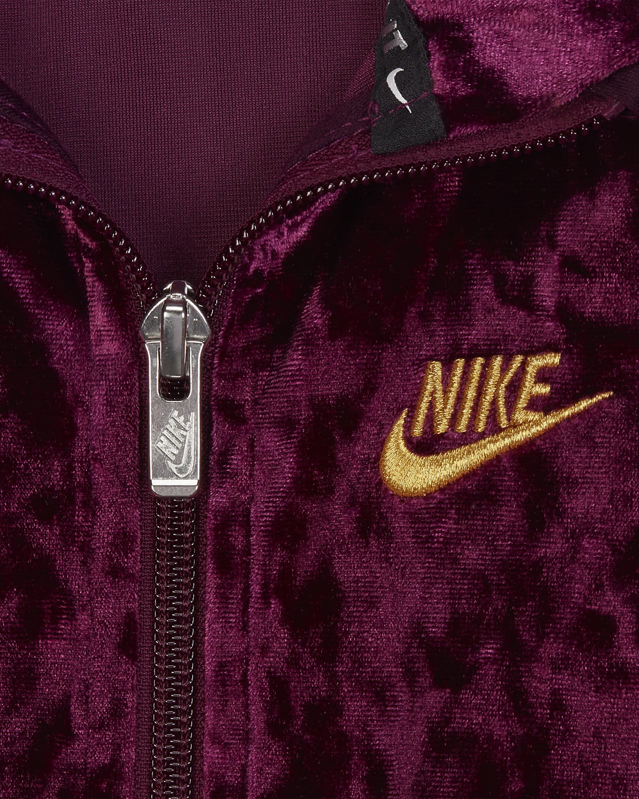nike bebe 24