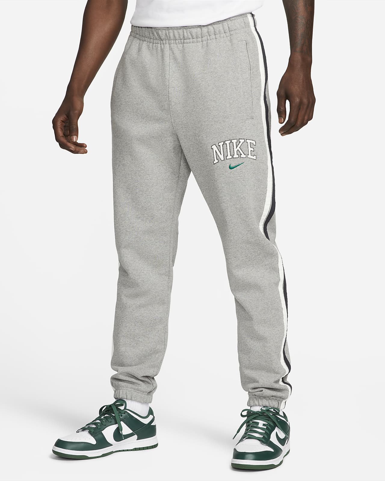 Nike Sportswear Pantalón de tejido Fleece retro - Hombre. Nike ES