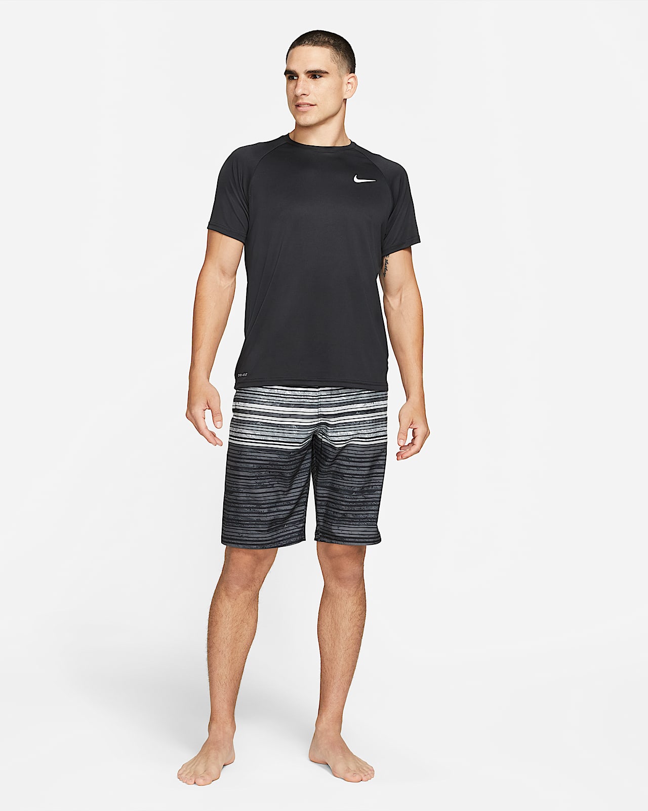 Nike Essential Men's Short-Sleeve 