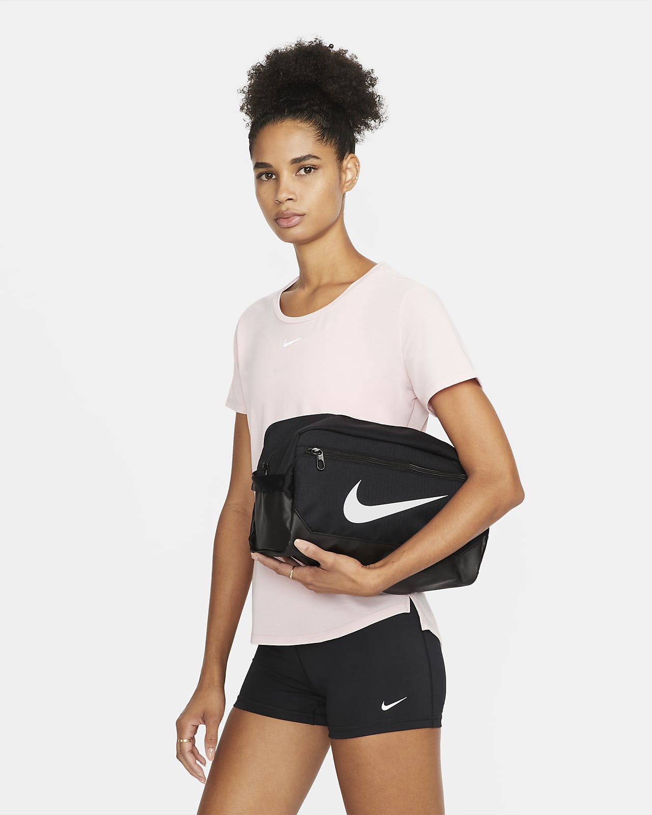 Nike Mens Brasilia Printed Training Duffel Bag (Black) in Vijayawada at  best price by Nike Store (Pvp Square) - Justdial