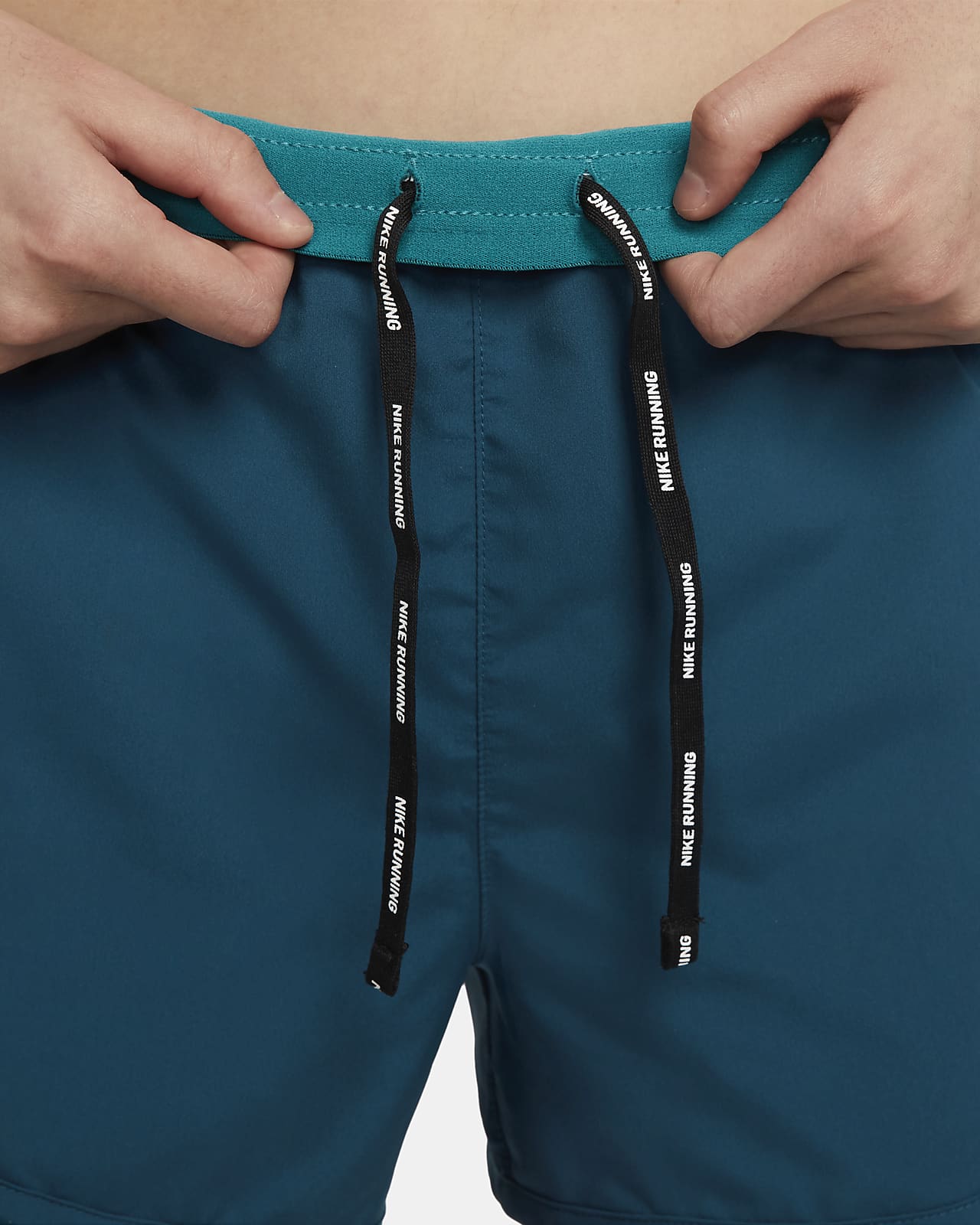 Nike Tempo Luxe Women's 2-In-1 Running Shorts. Nike SG