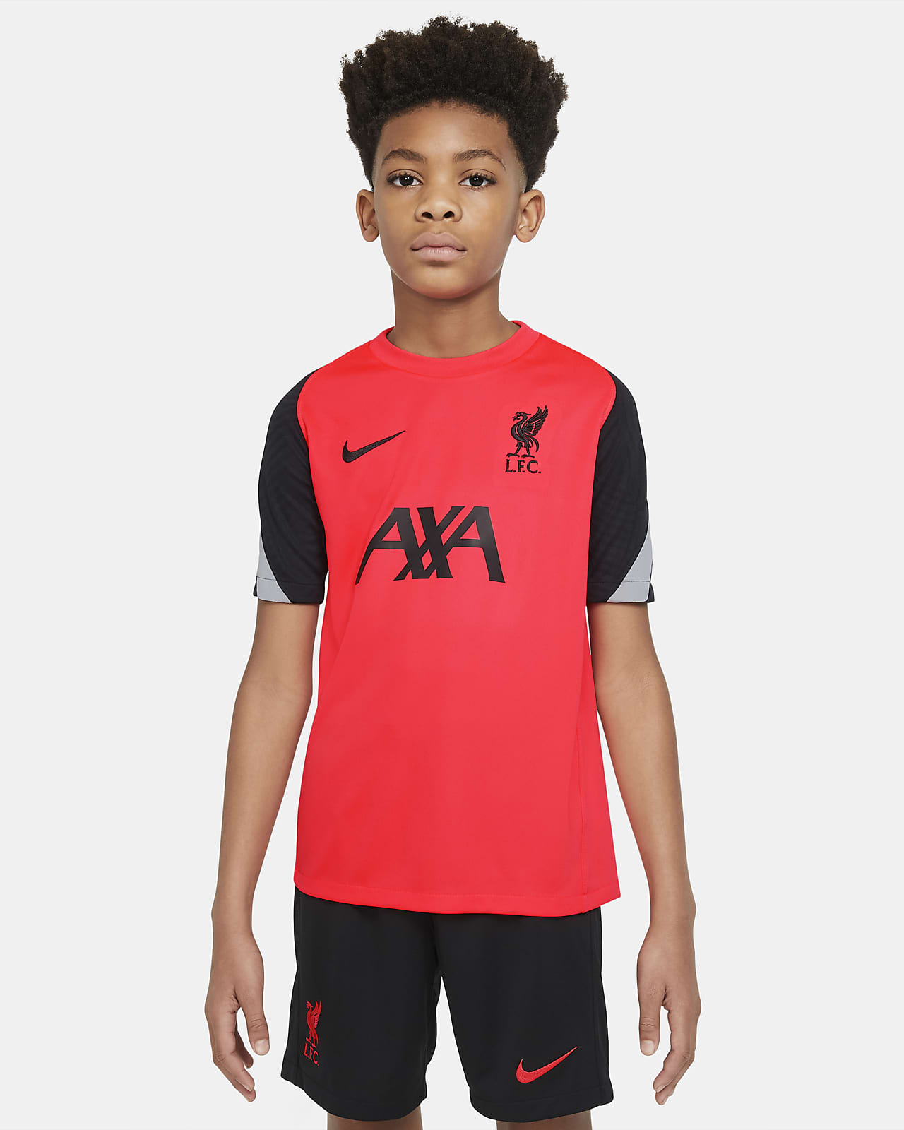 Liverpool F.C. Strike Older Kids' Short-Sleeve Football ...