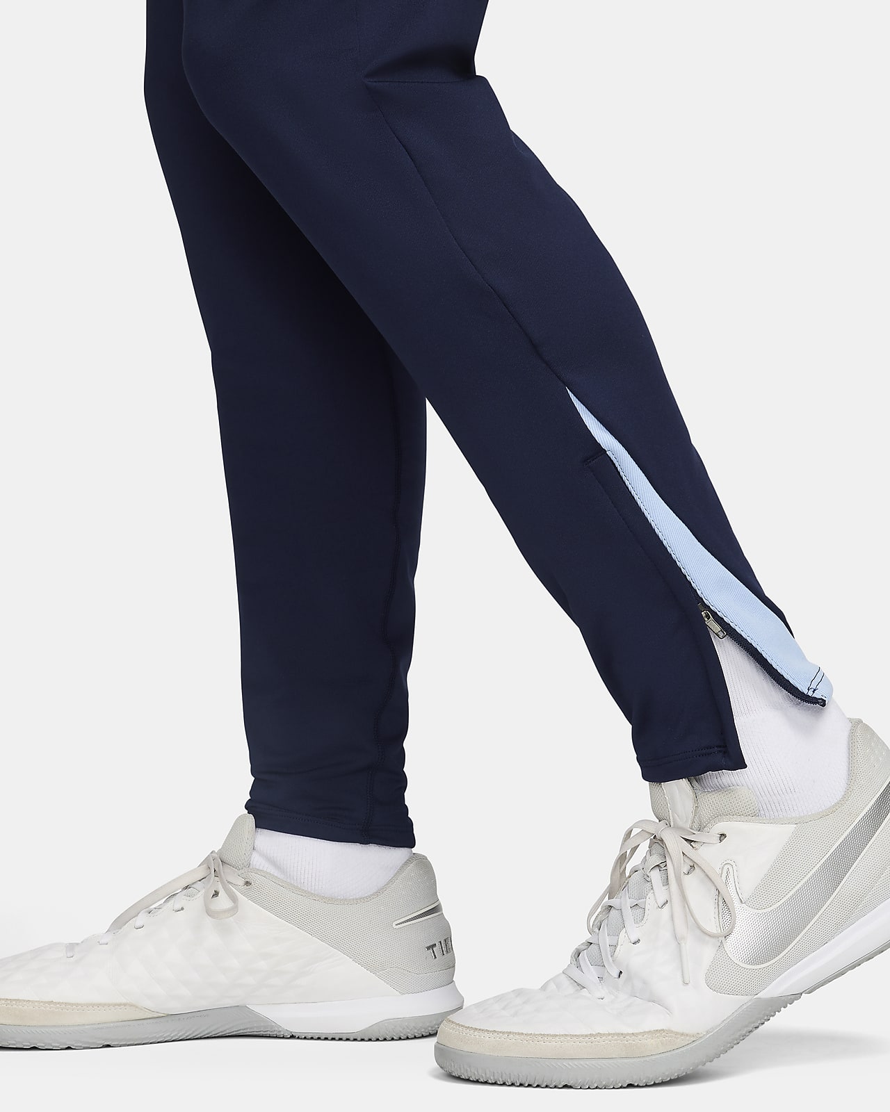 FFF Strike Men's Nike Dri-FIT Football Knit Pants