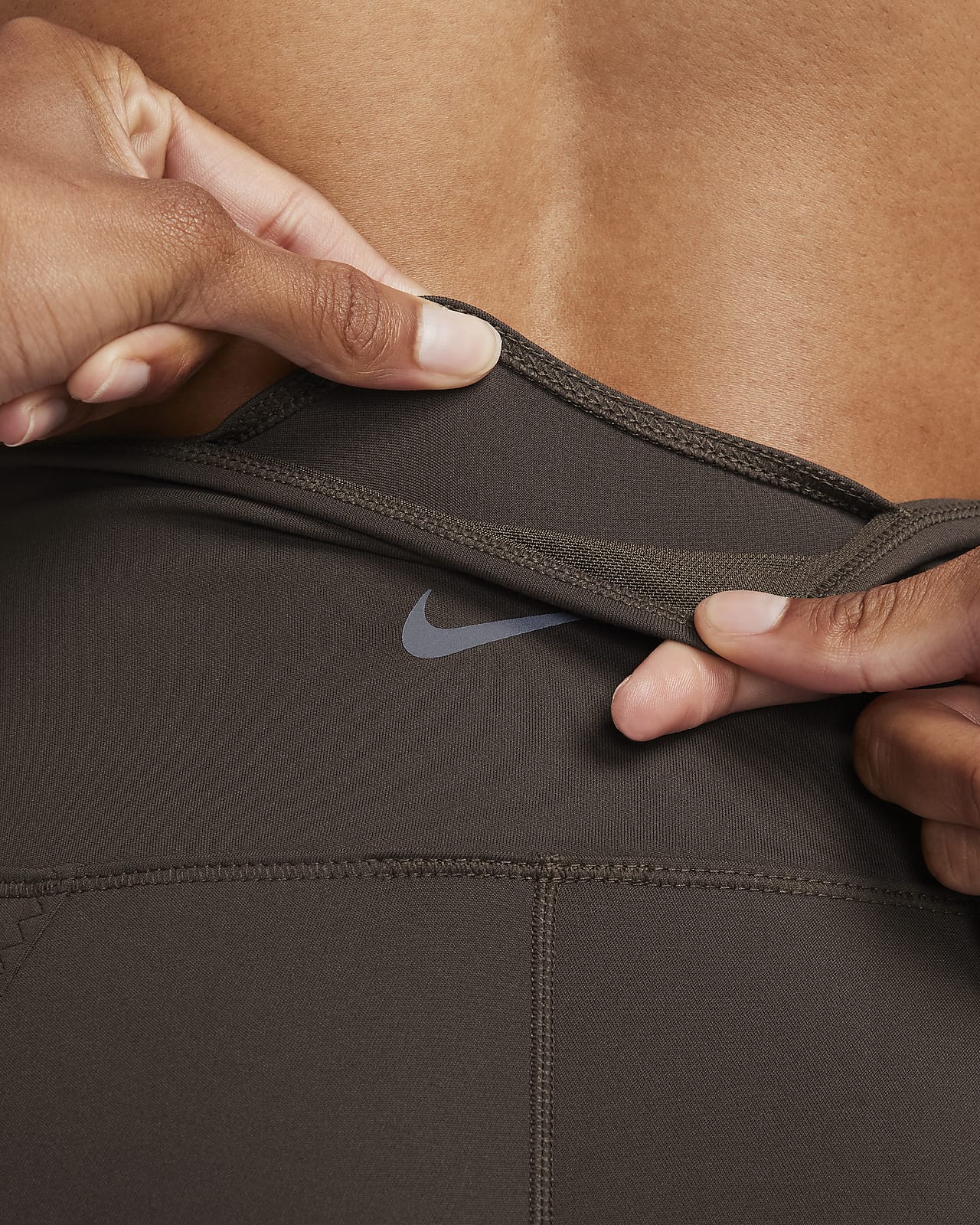 Nike Performance ONE SPLIT HEM - Leggings - black 
