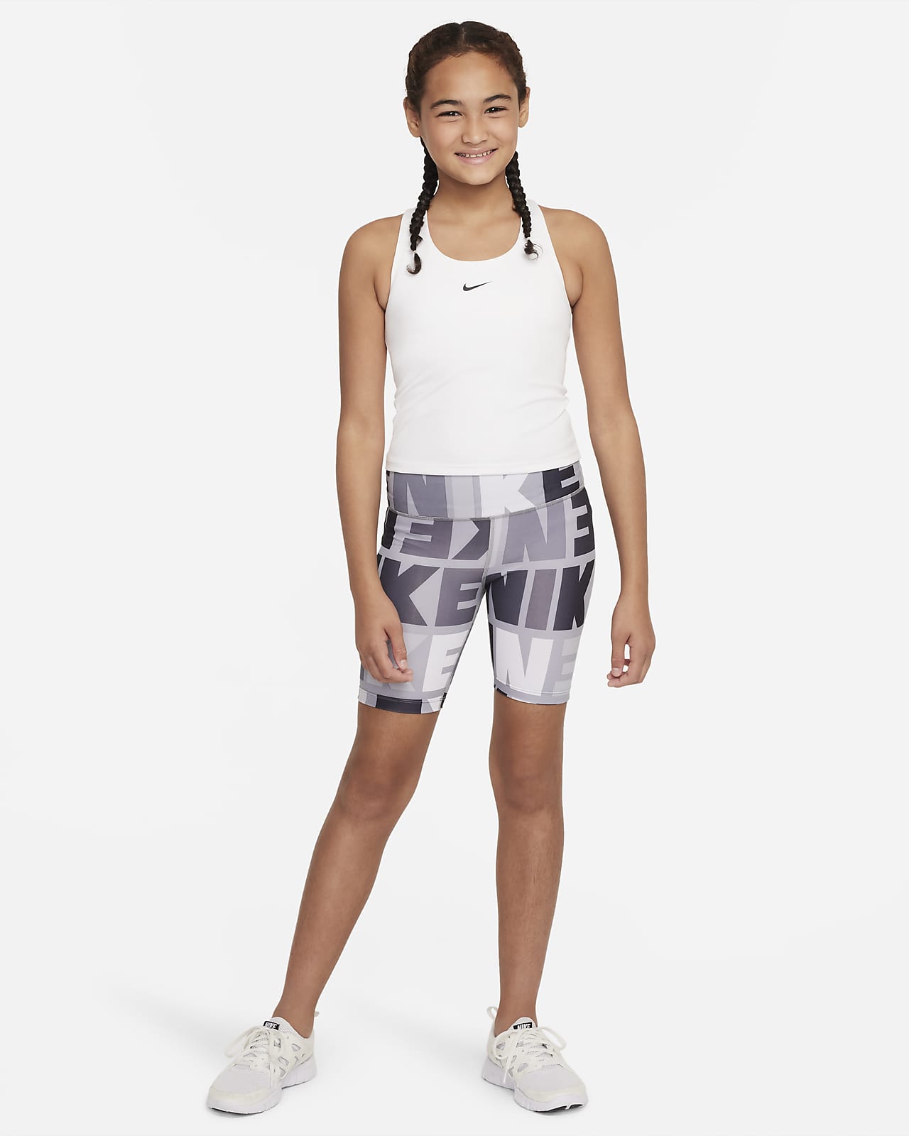 Nike girls Running Shorts 4 Little Kids One Size Black/White