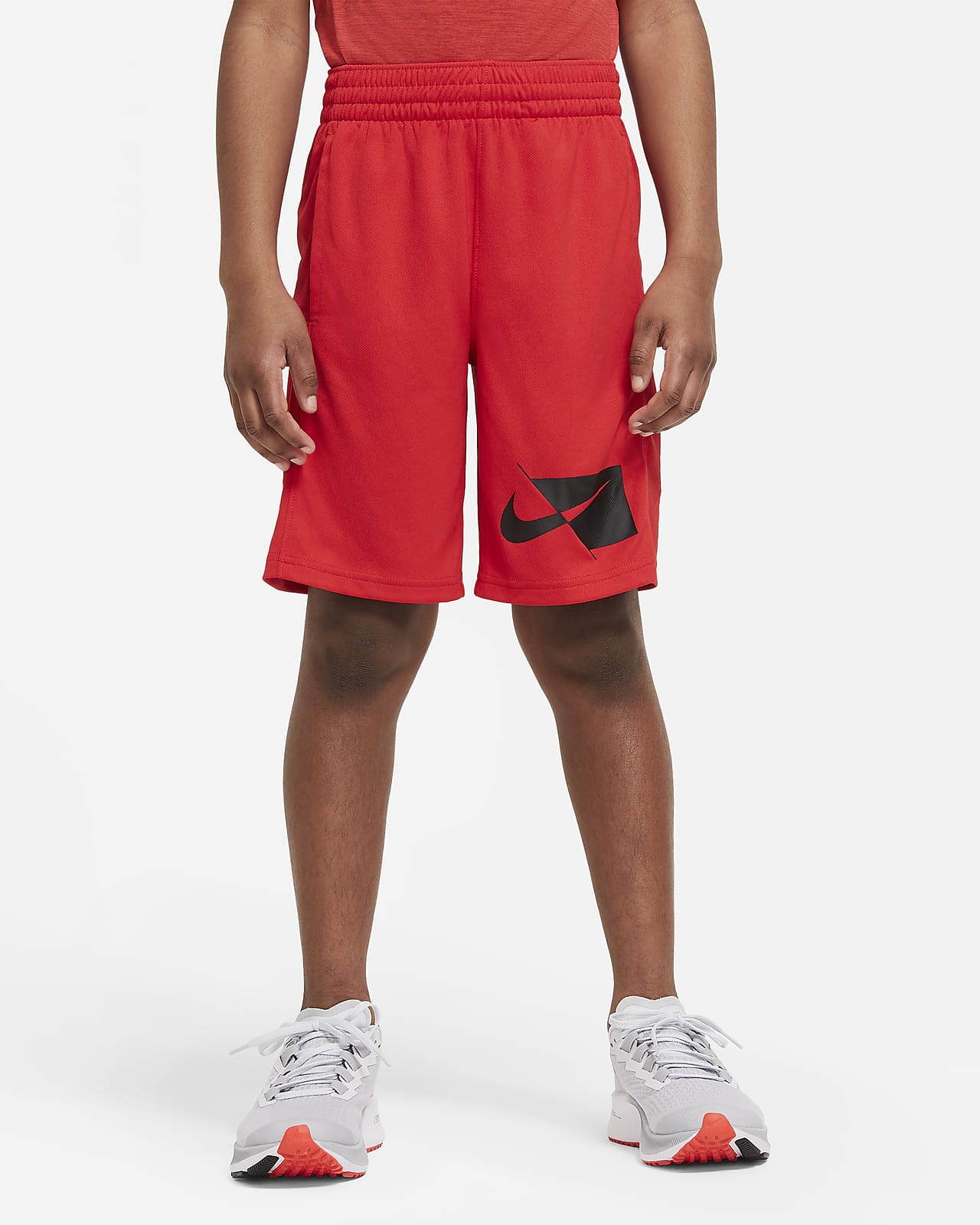 boys red nike shorts