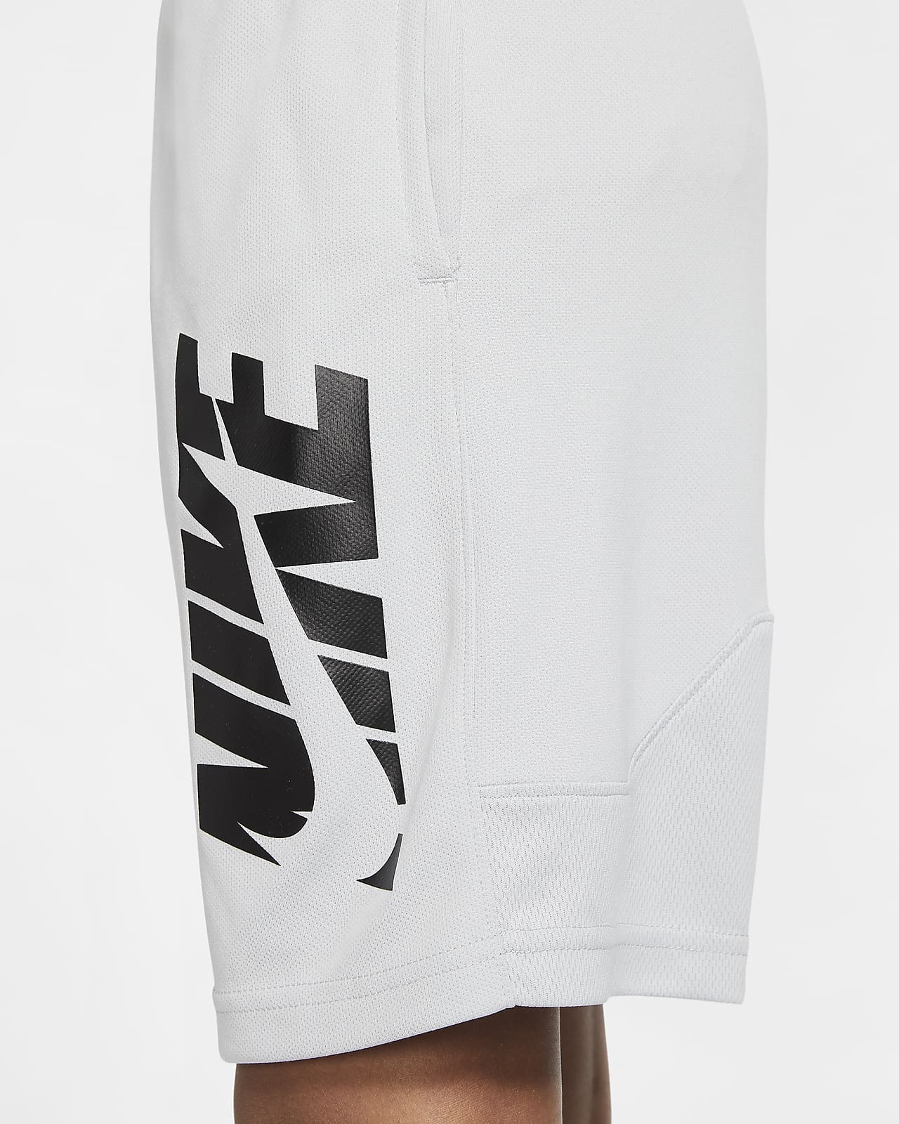 boys black nike shorts