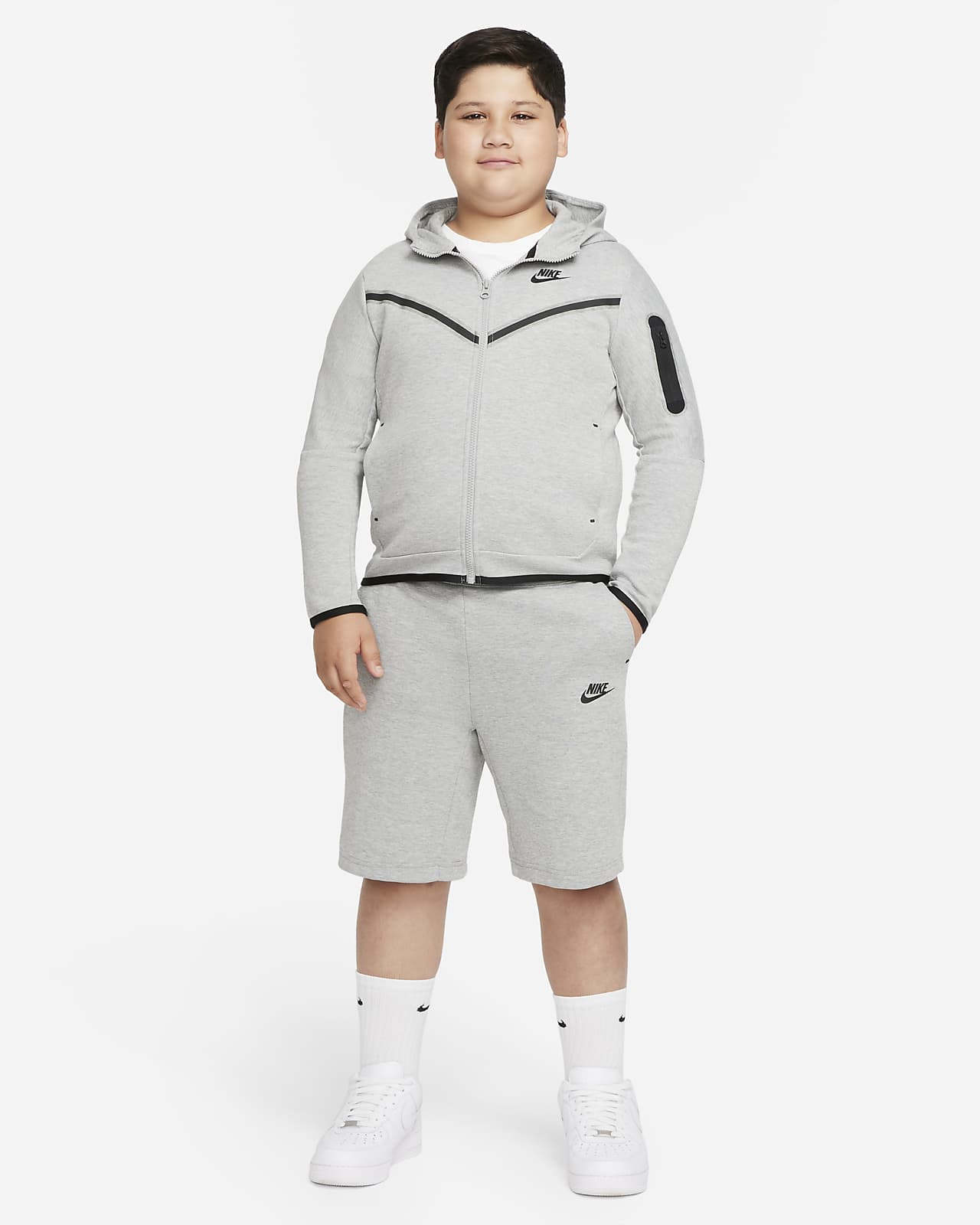 Nike Sportswear Tech Fleece Older Kids' (Boys') Shorts. Nike HU