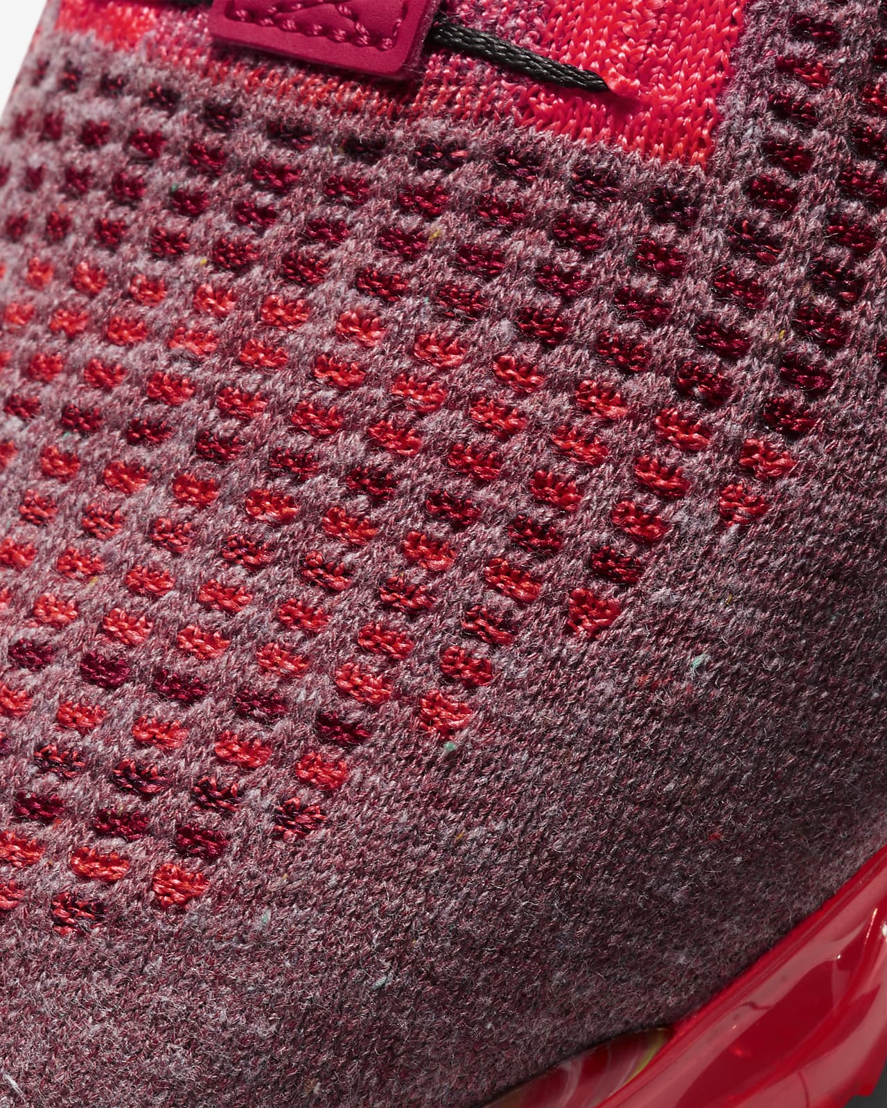 nike vapormax crimson red