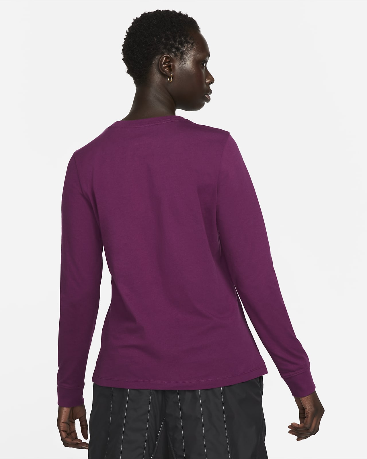Long-Sleeve T-Shirt. Nike 
