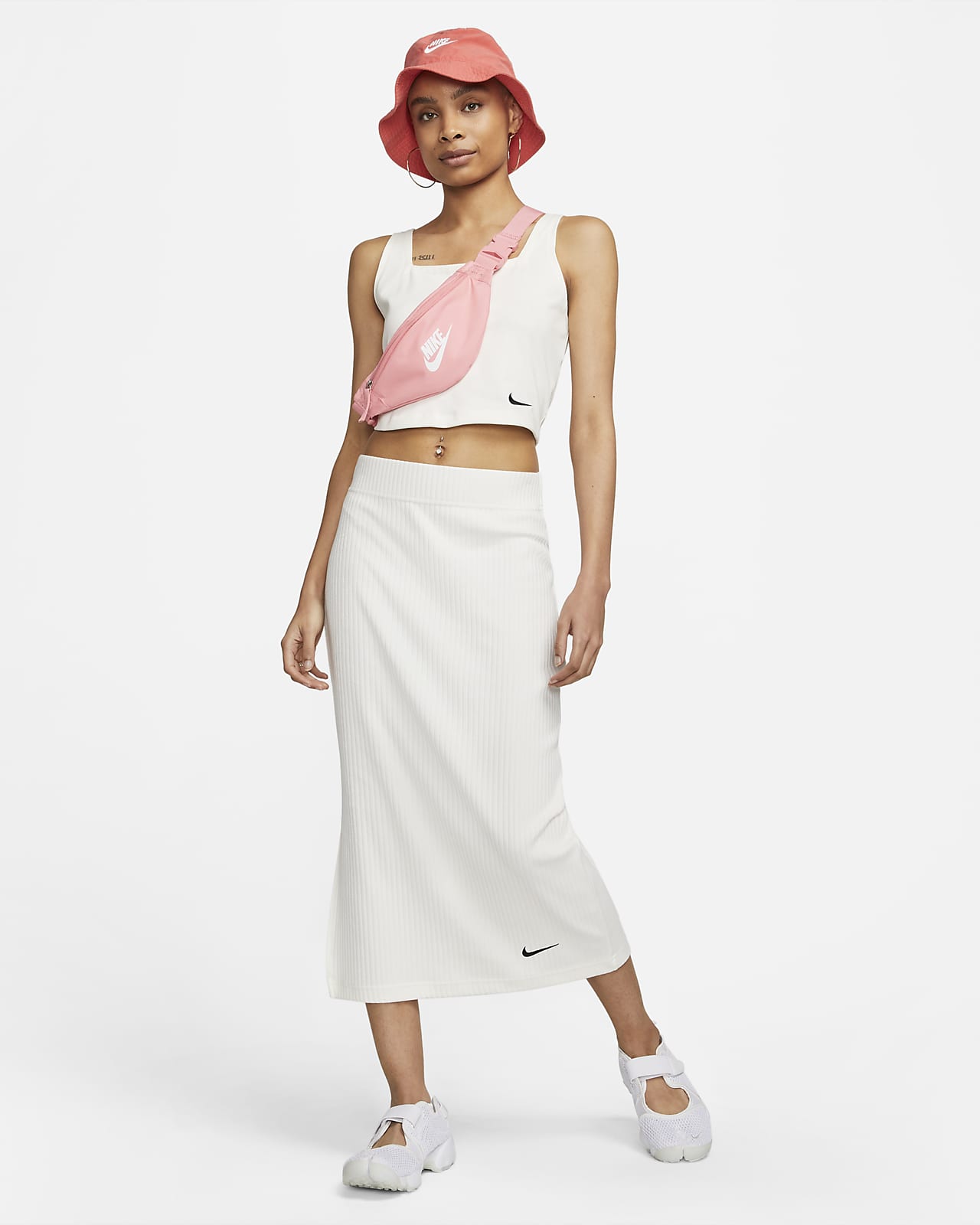 Nike Sportswear Women\'s High-Waisted Ribbed Jersey Skirt.