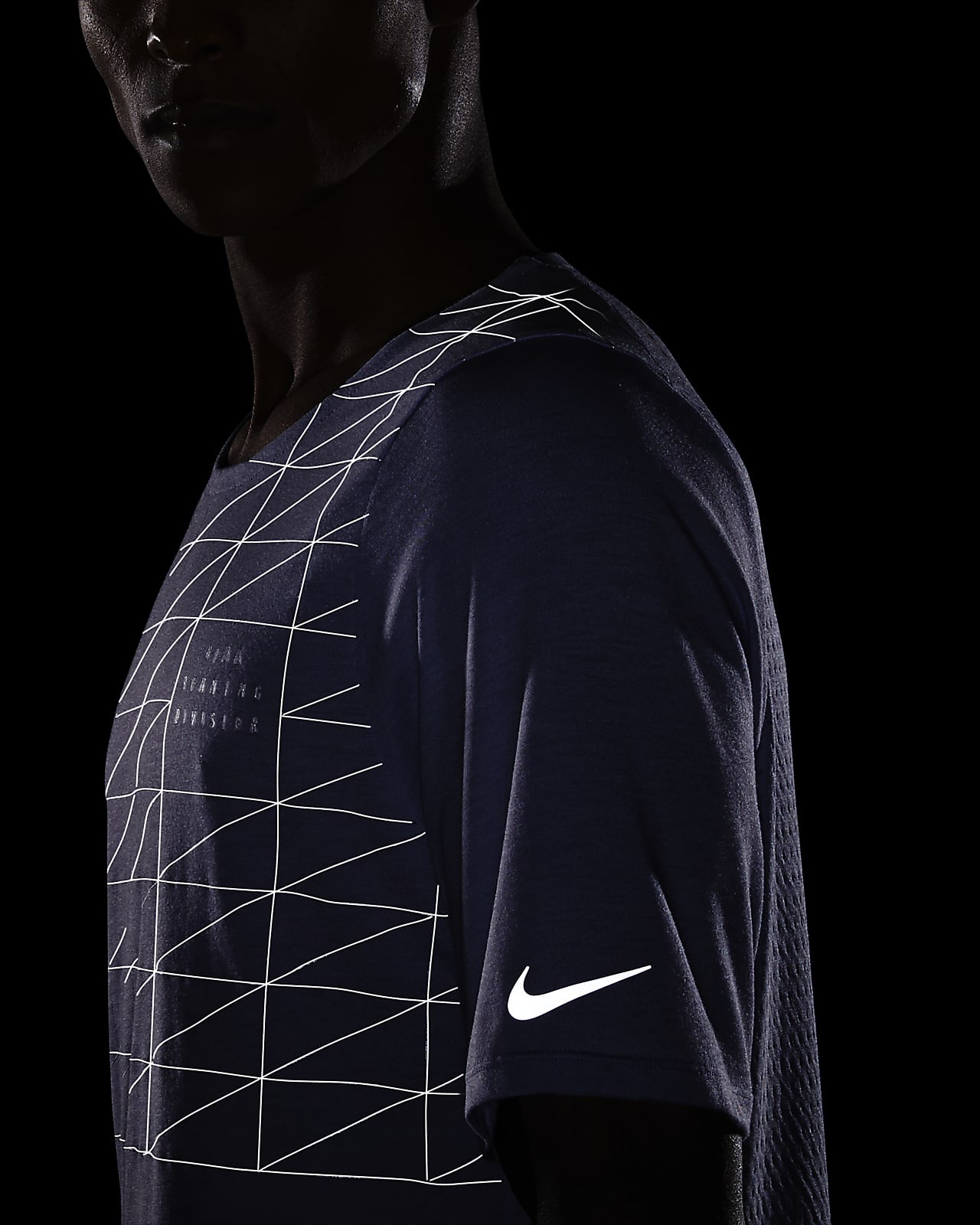 T-shirt Nike Dri-FIT Rise 365 Run Division Men s Short-Sleeve Running Top 