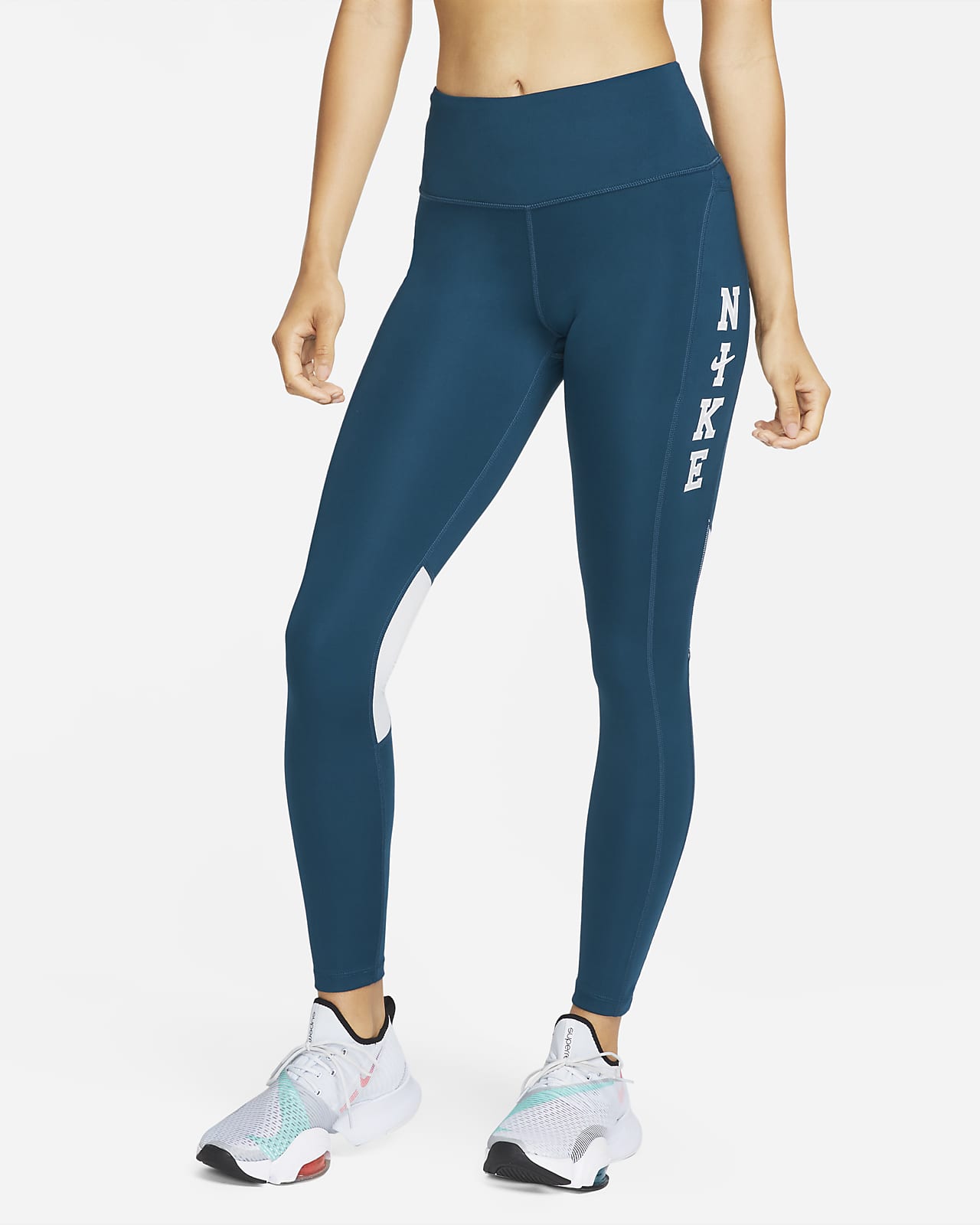 Nike Epic Fast 7/8-legging met halfhoge taille en zakken voor dames