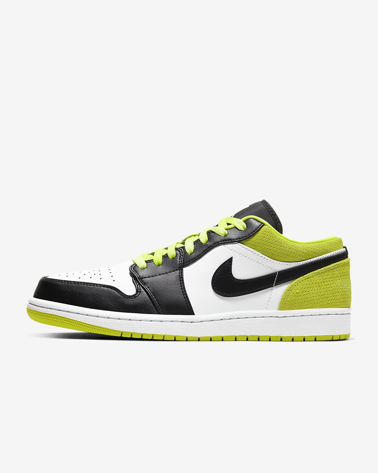 Air Jordan 1 Low SE Shoe. Nike SG