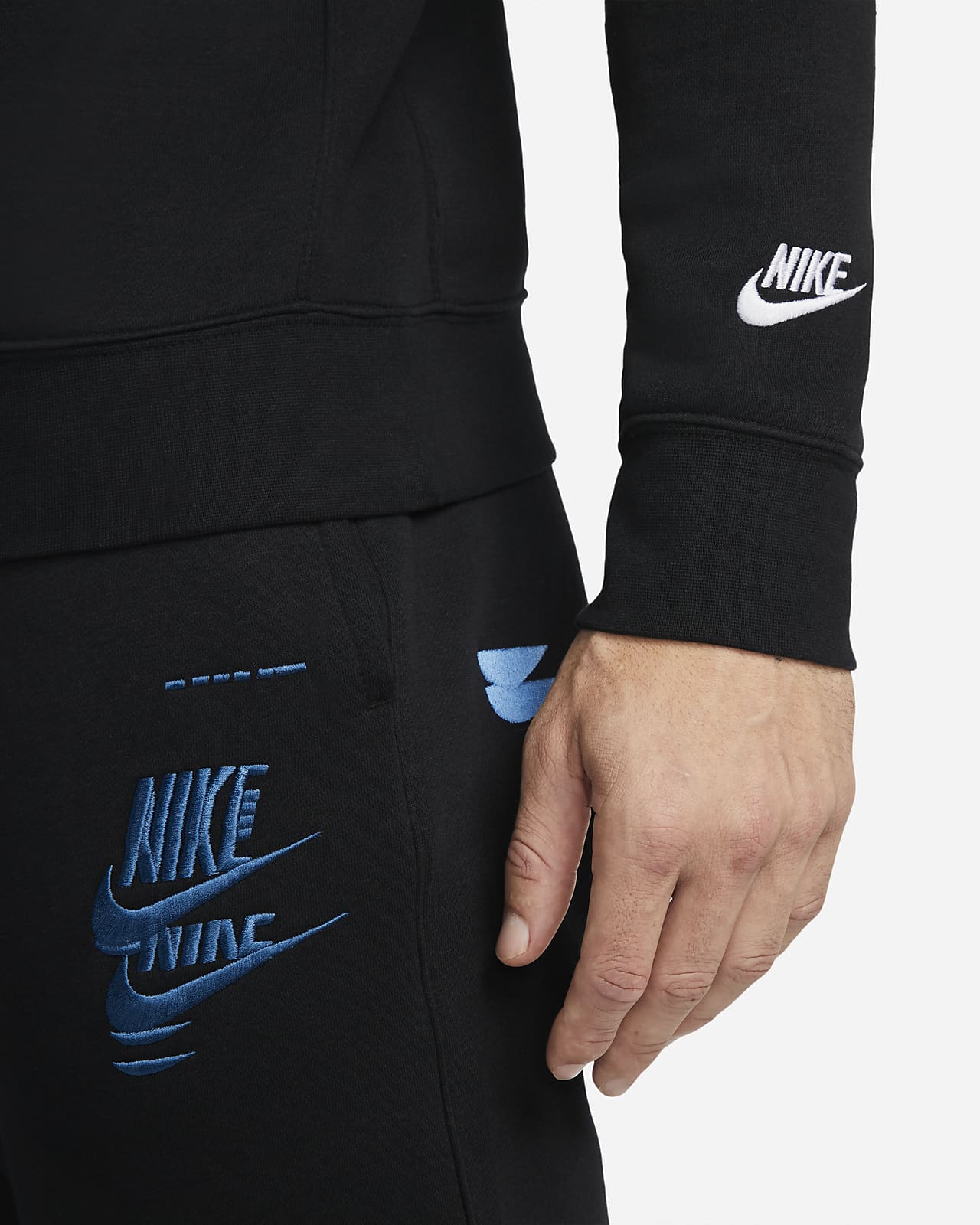 Nike Sportswear Sport Essentials+ Men's Fleece Crew. Nike LU
