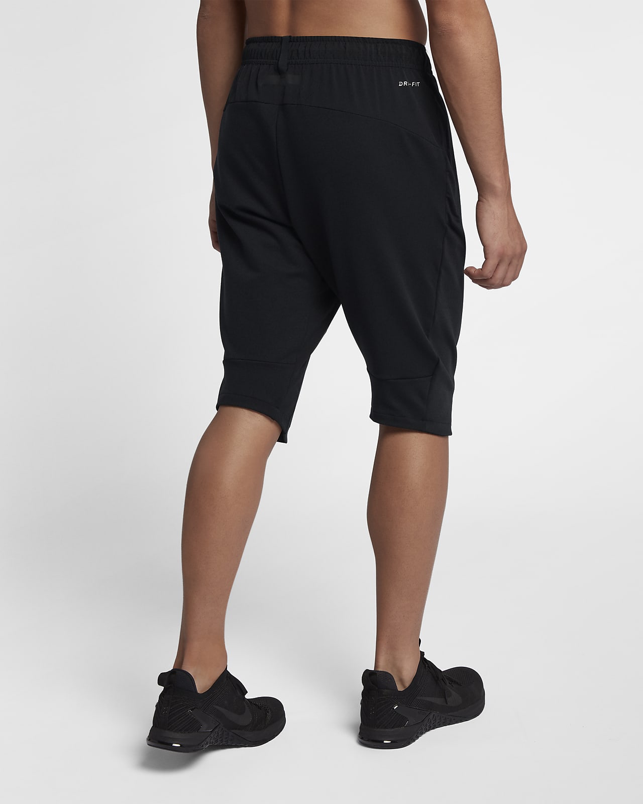 nike below knee shorts