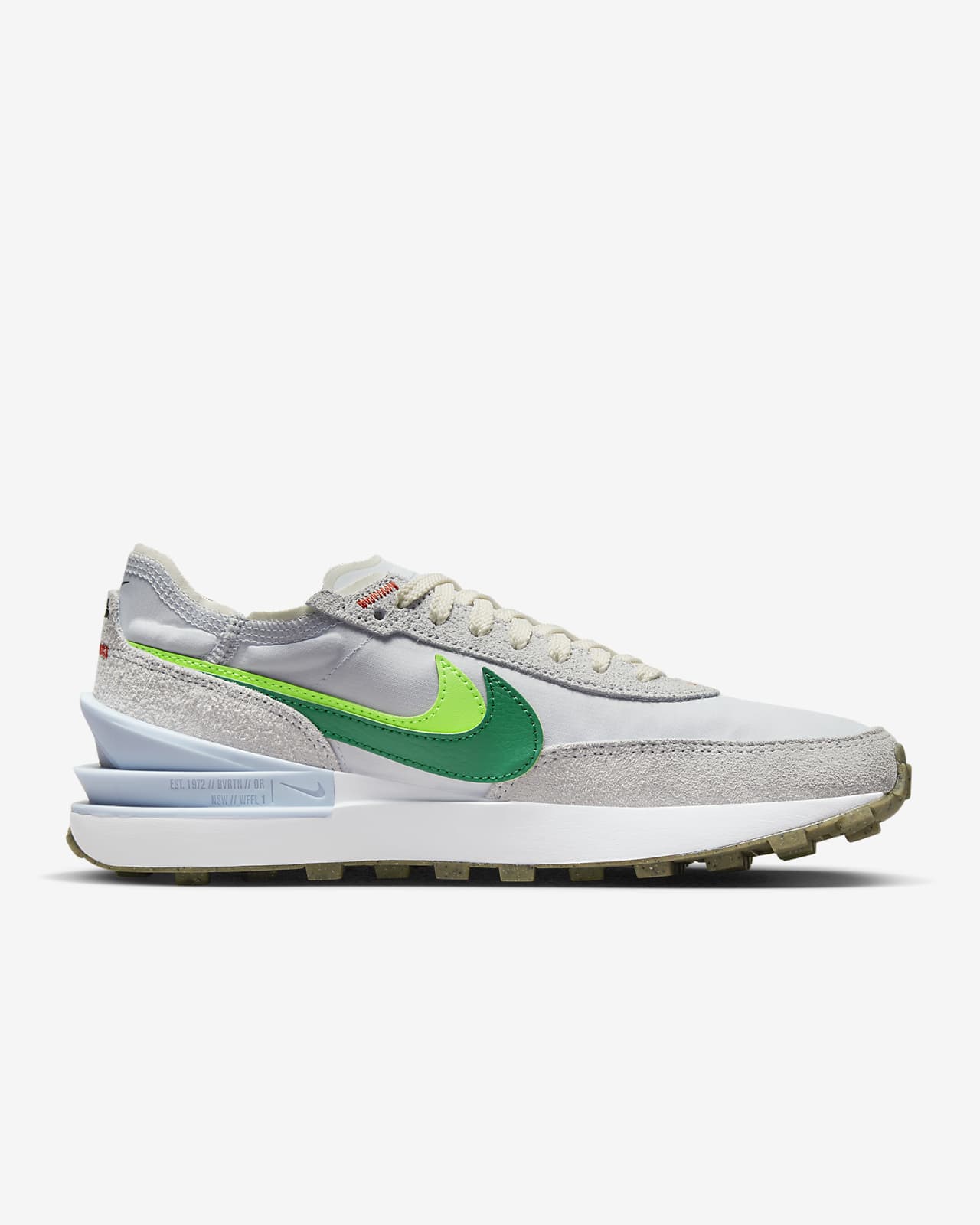 nike waffle sacai women's