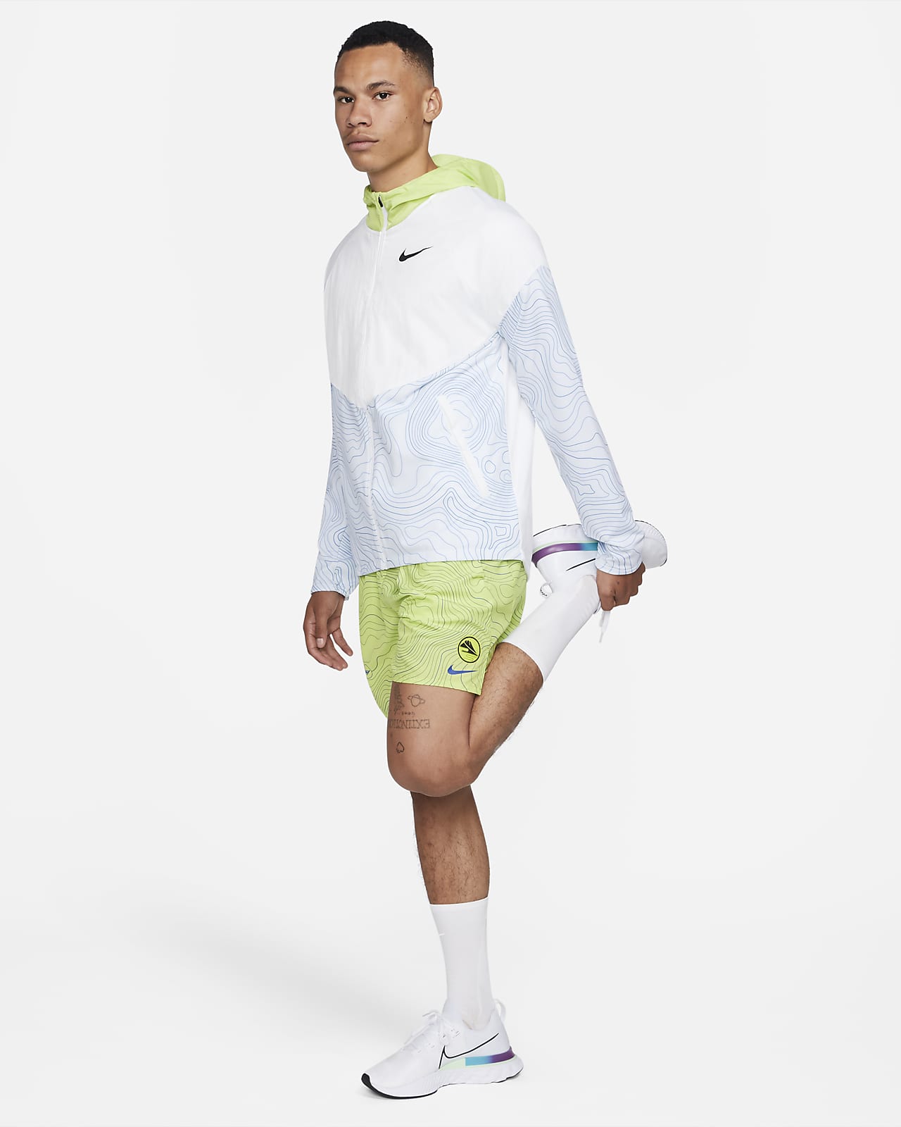 nike therma running jacket