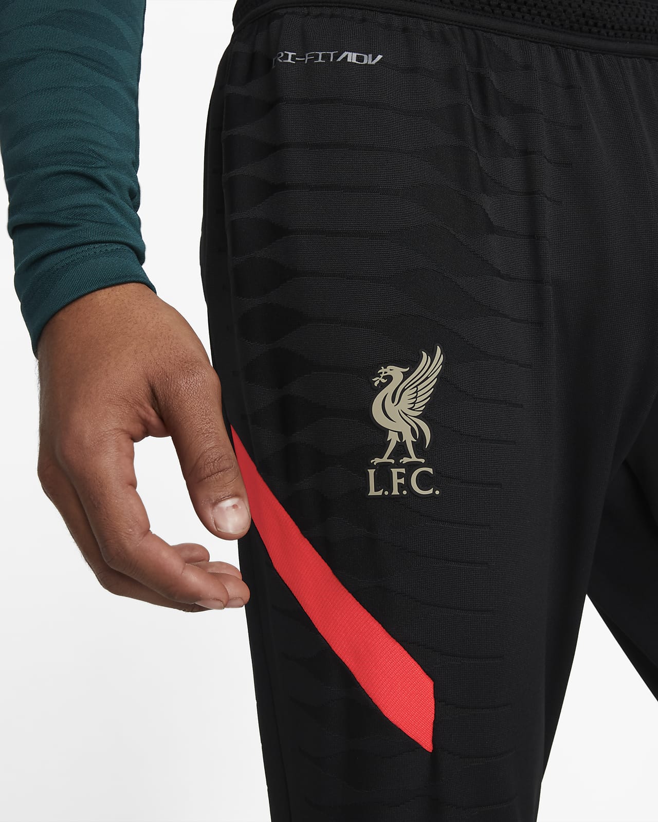 Liverpool F.C. Strike Elite Men's Nike Dri-FIT ADV Football Pants. Nike RO