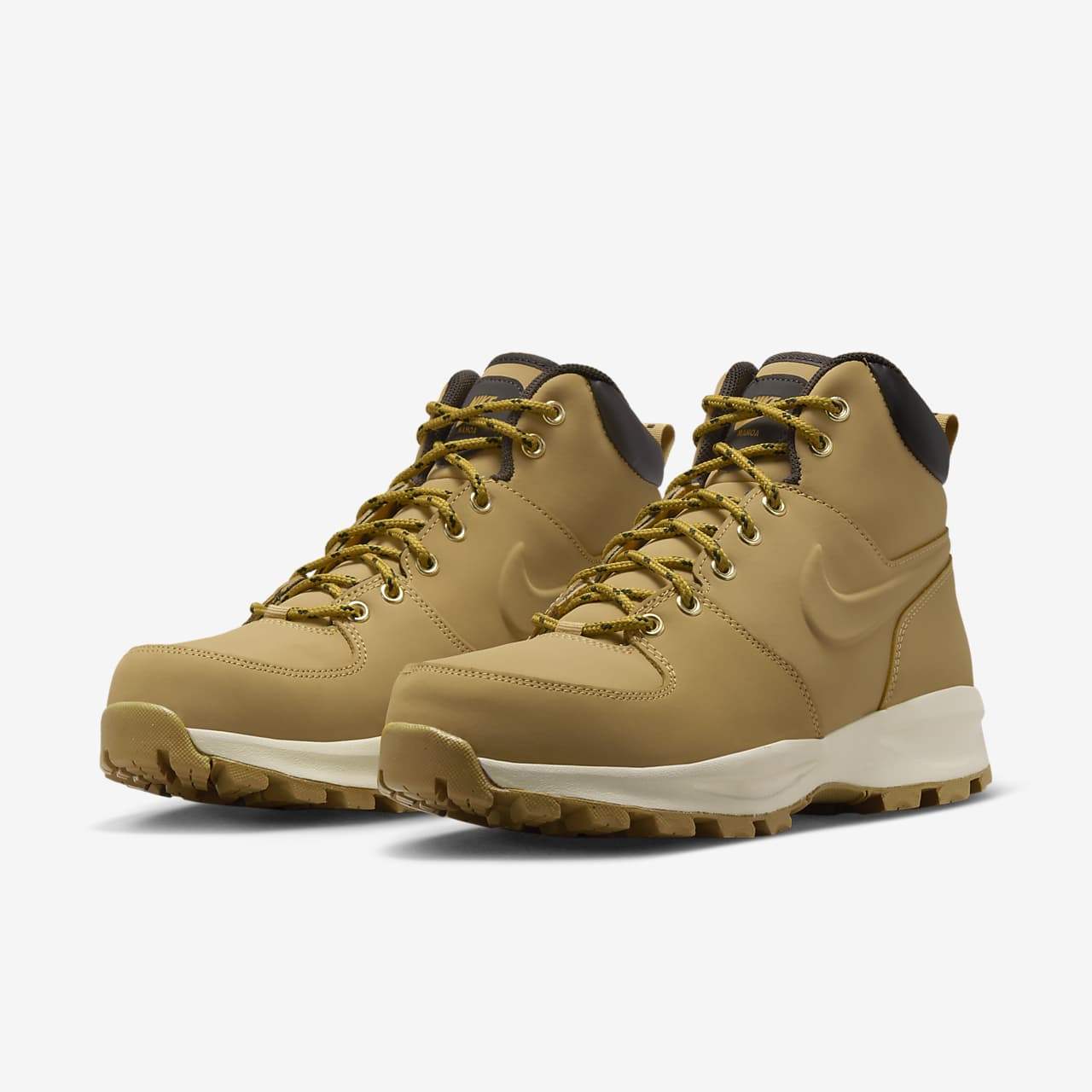 nike manoa boots outfit