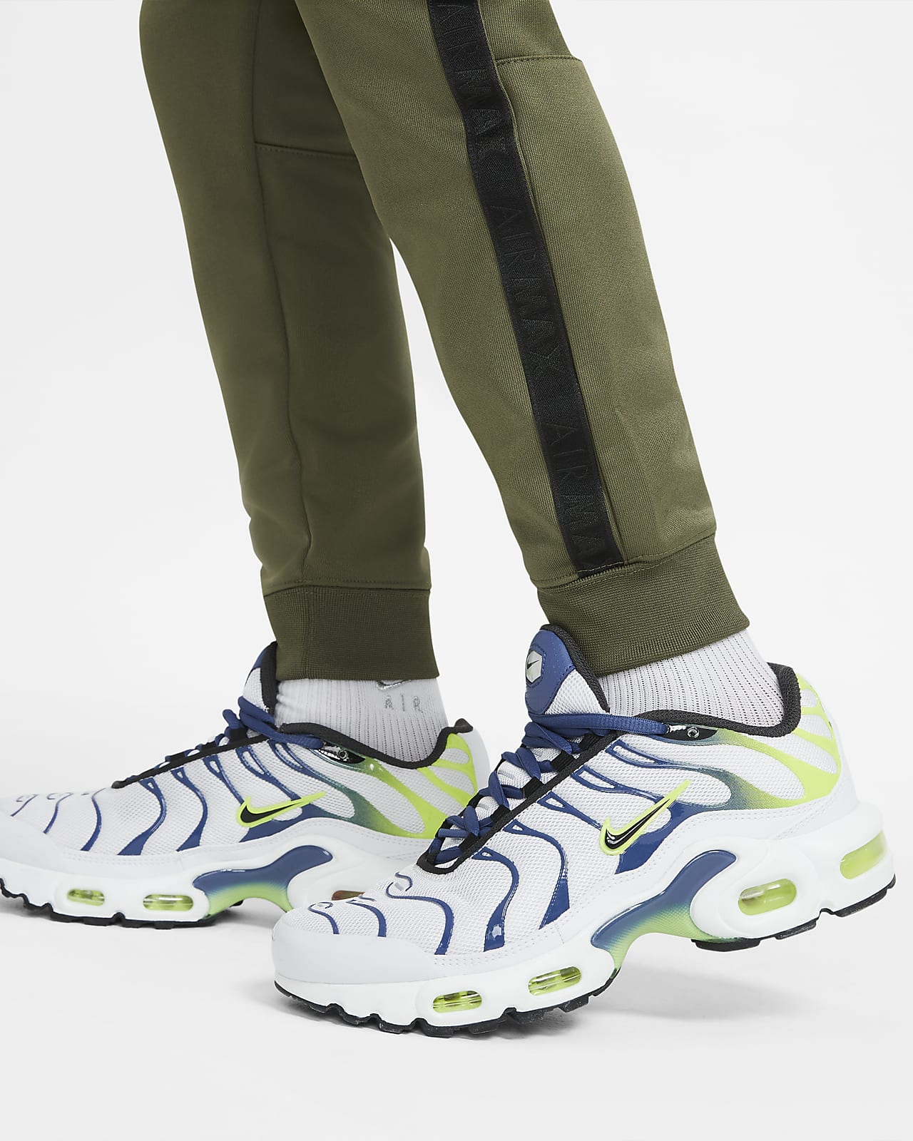 Nike Sportswear Air Max Joggingbroek voor jongens. Nike BE