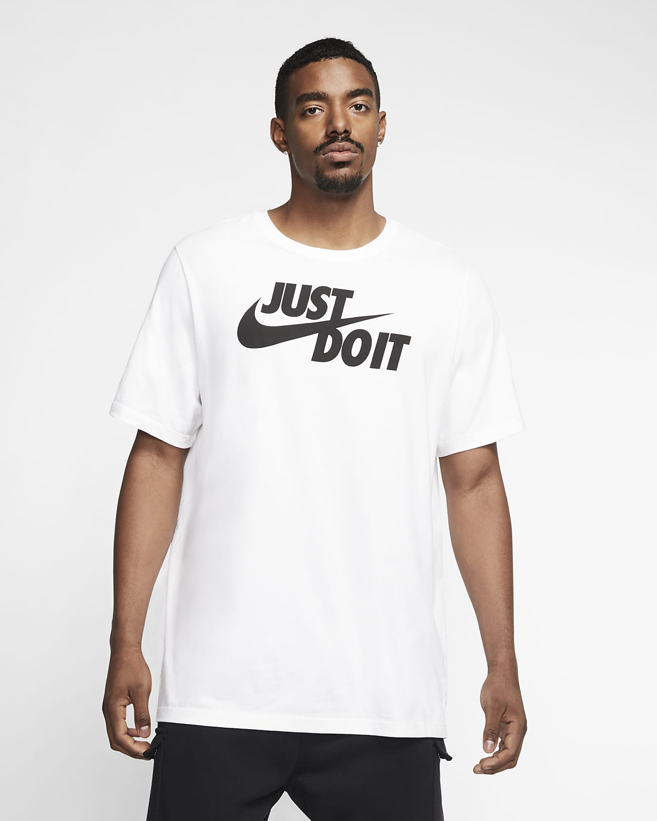 T shirt hotsell nike soldes