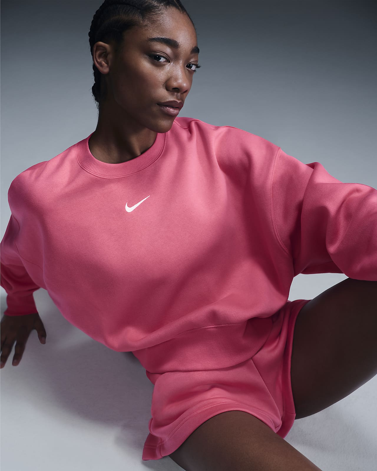 Nike Sportswear Phoenix Fleece Women's Over-Oversized Crew-Neck Sweatshirt