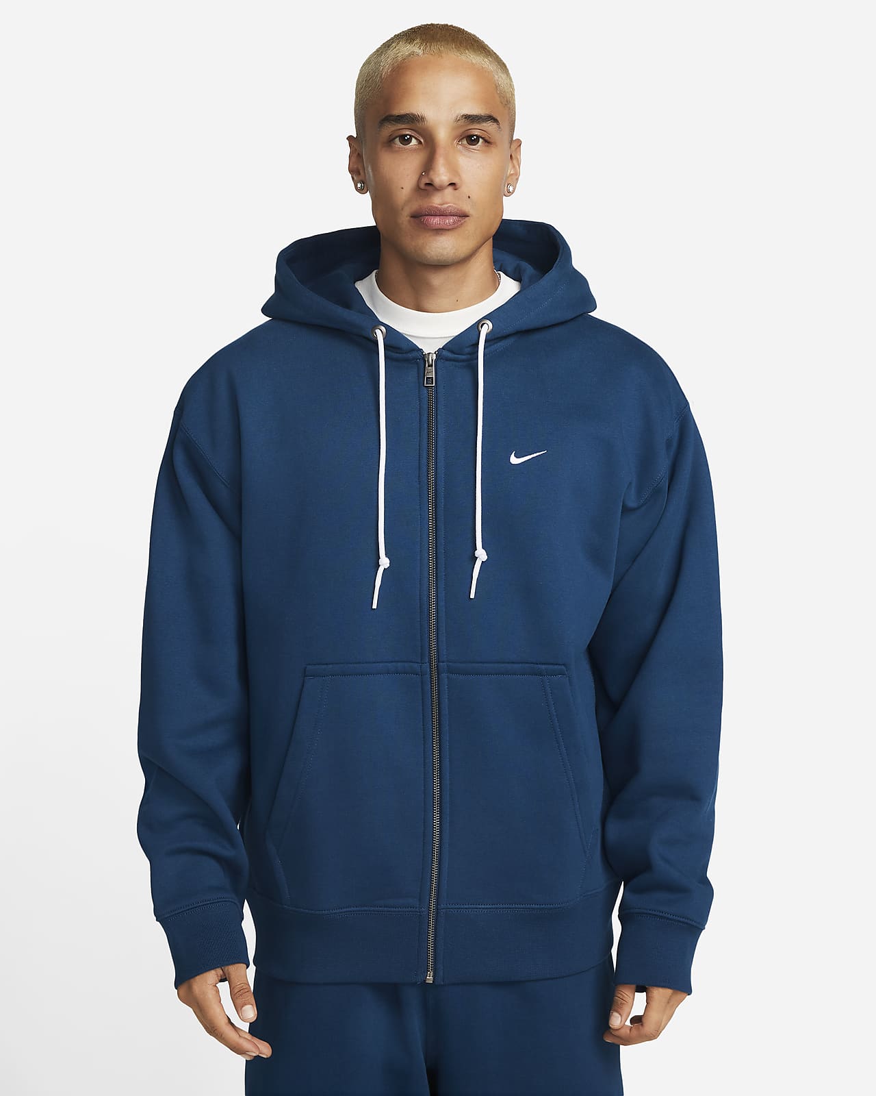 Nike Solo Swoosh Men's Full-Zip Hoodie. Nike.com