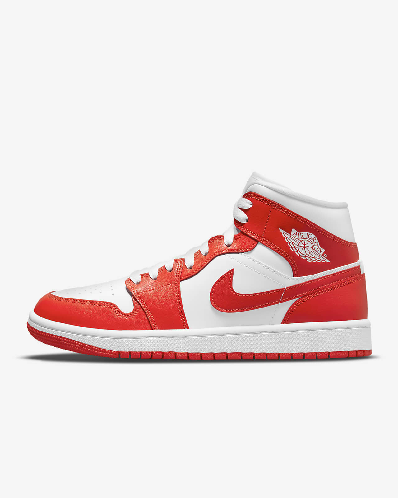Air Jordan 1 Mid Women's Shoes. Nike JP