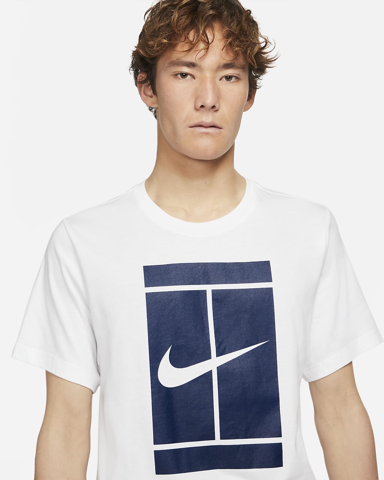 NikeCourt Men's Tennis T-Shirt. Nike NO