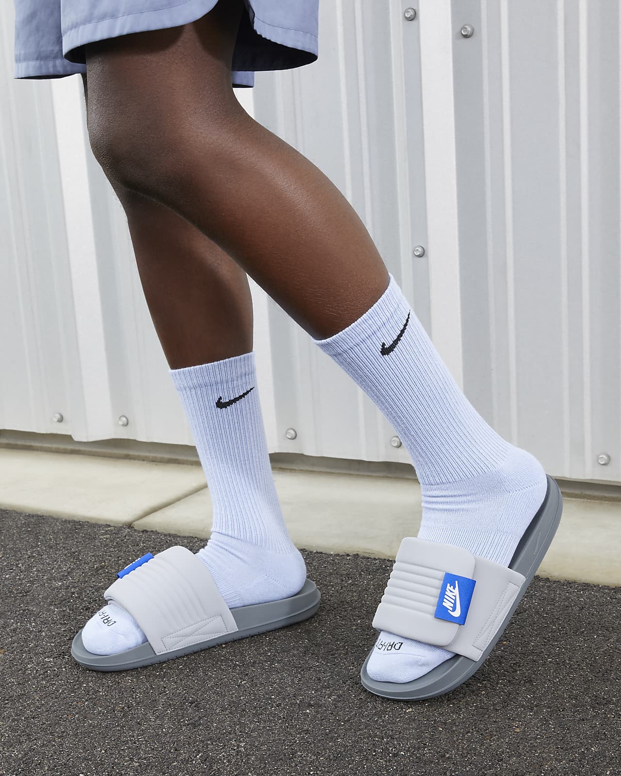 Nike Offcourt Adjust Men's Slides. Nike IN