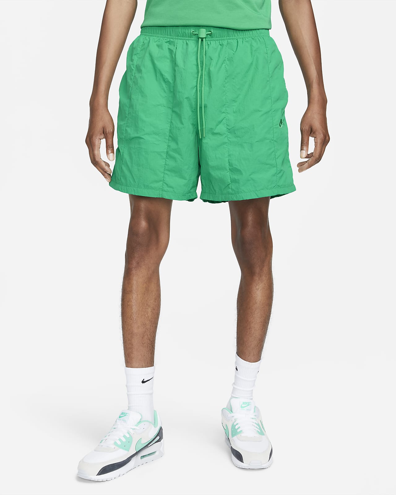Nike Sportswear Tech Pack Dokuma Erkek Şortu