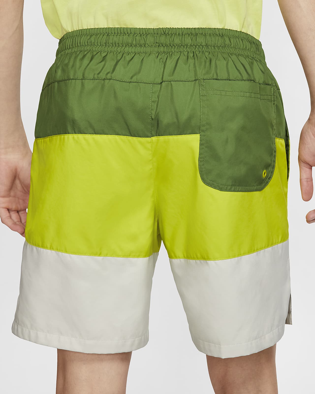 nike sportswear city edition men's woven shorts