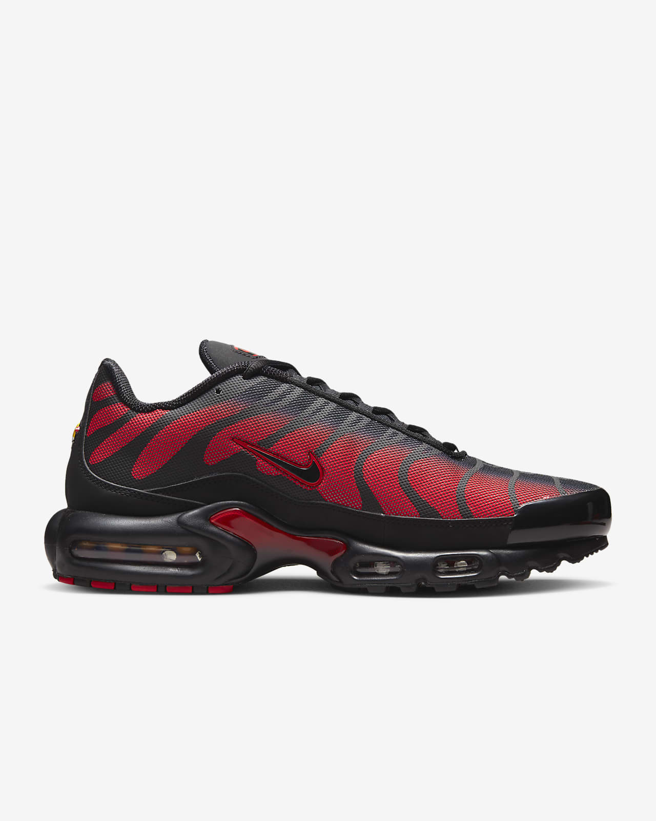 Chaussure Nike Air Max Plus pour homme. Nike BE
