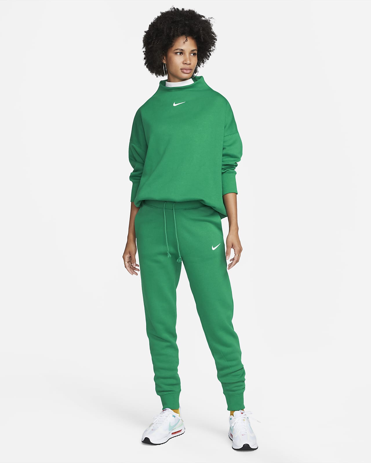 Nike Sportswear Phoenix Fleece Women\'s High-Waisted Joggers.
