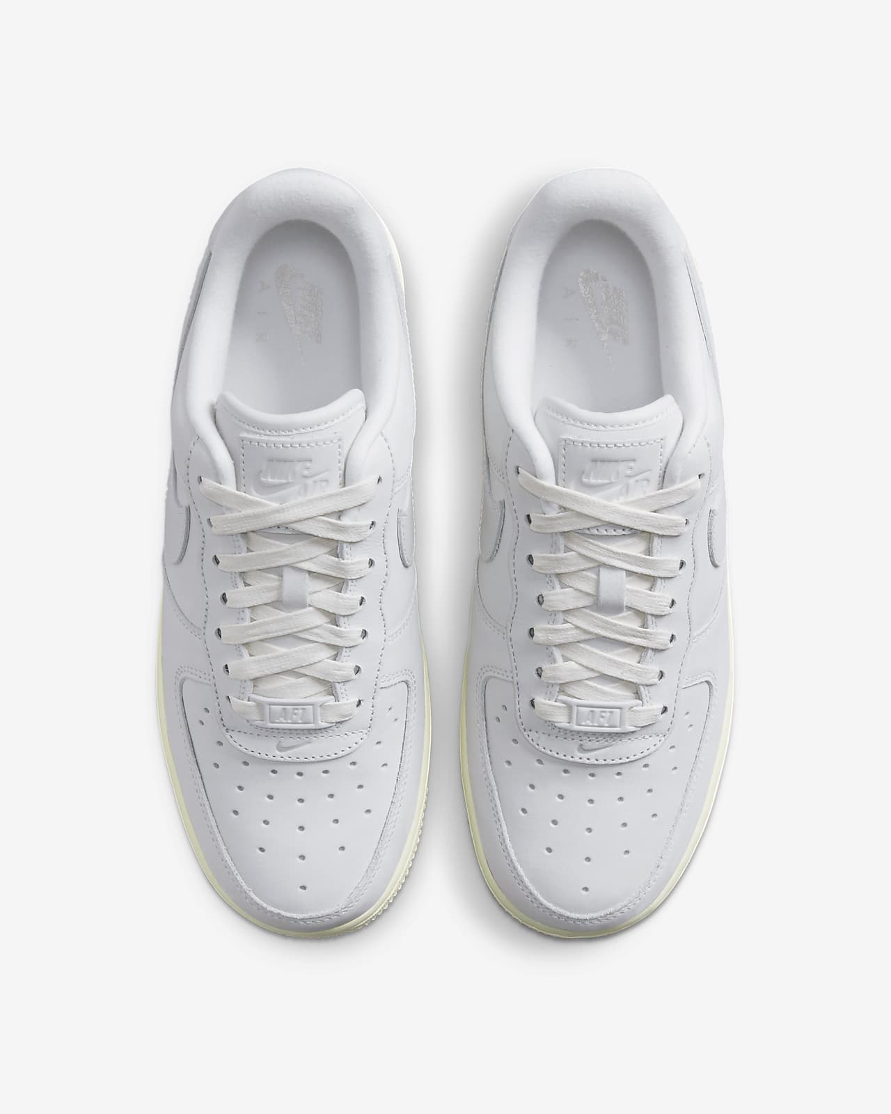 Women's Air Force 1 Shoes. Nike IN