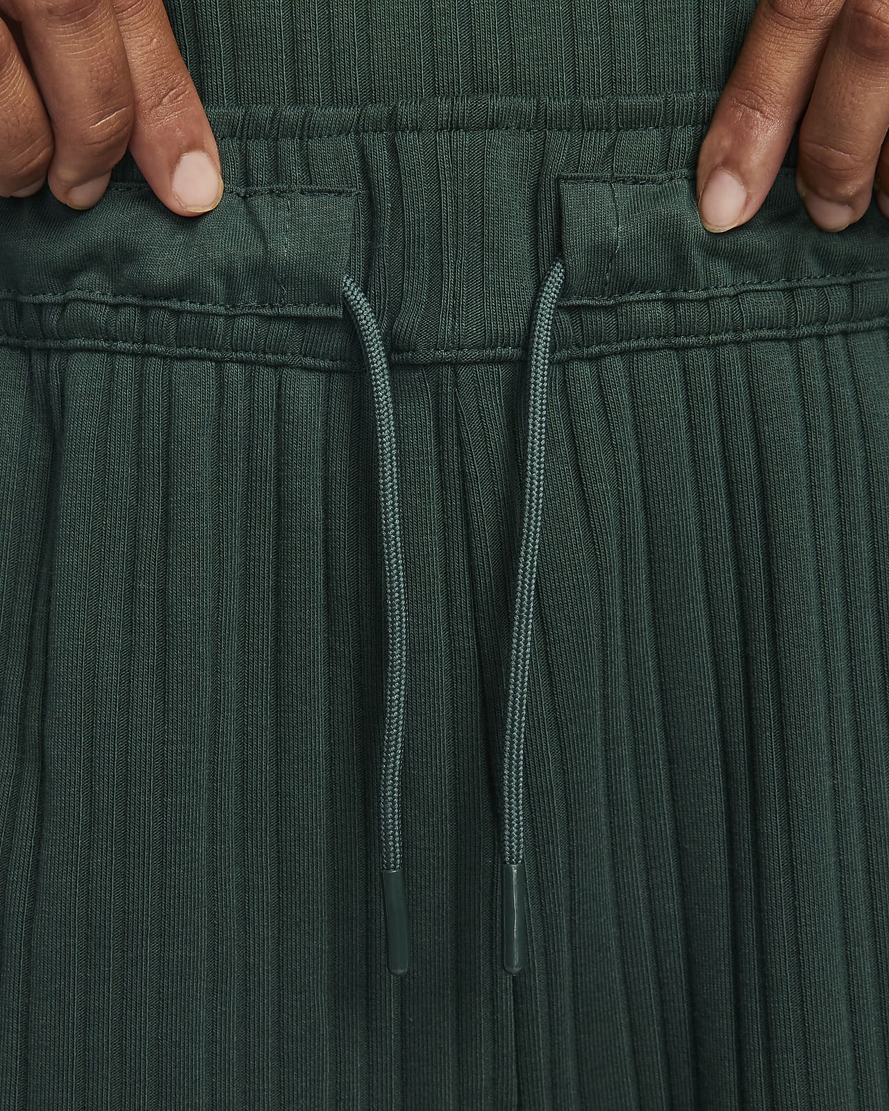 Nike Sportswear Women's Ribbed Jersey Baller Shorts. Nike GB