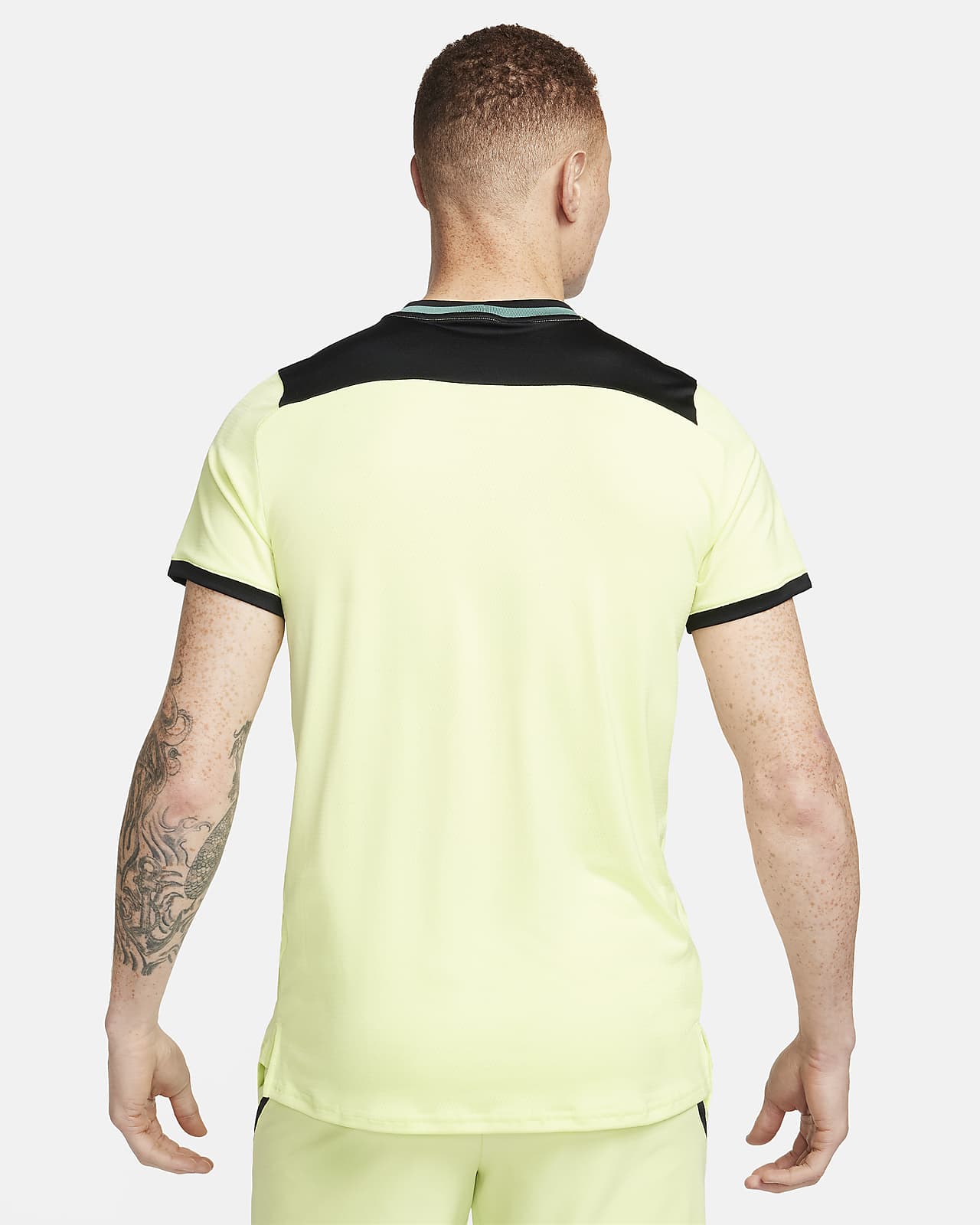NikeCourt Advantage Men s Top. Nike UK